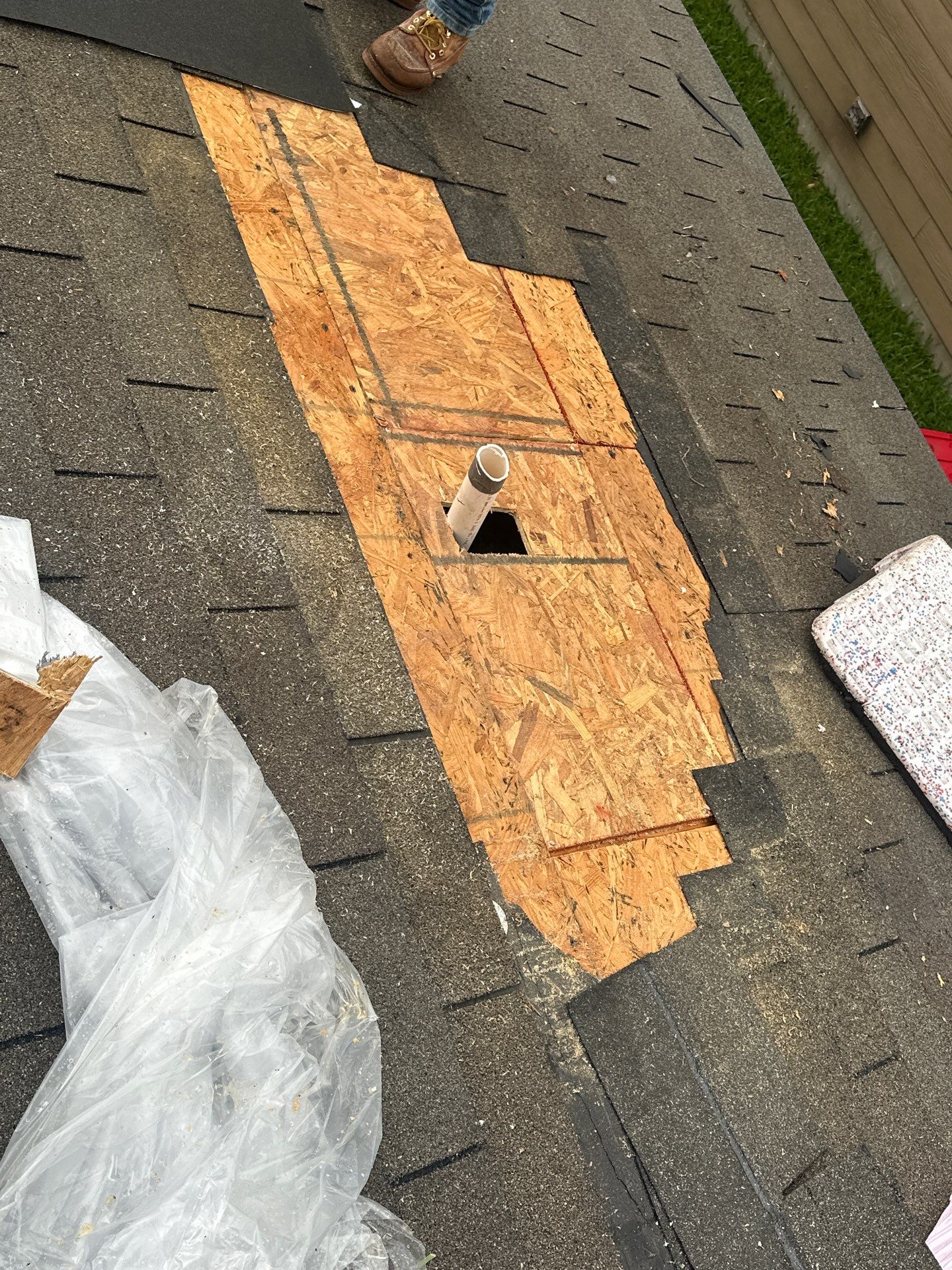 Hail Damage using Owen's Corning Duration (Lifetime) Shingles by Roof Repair Company