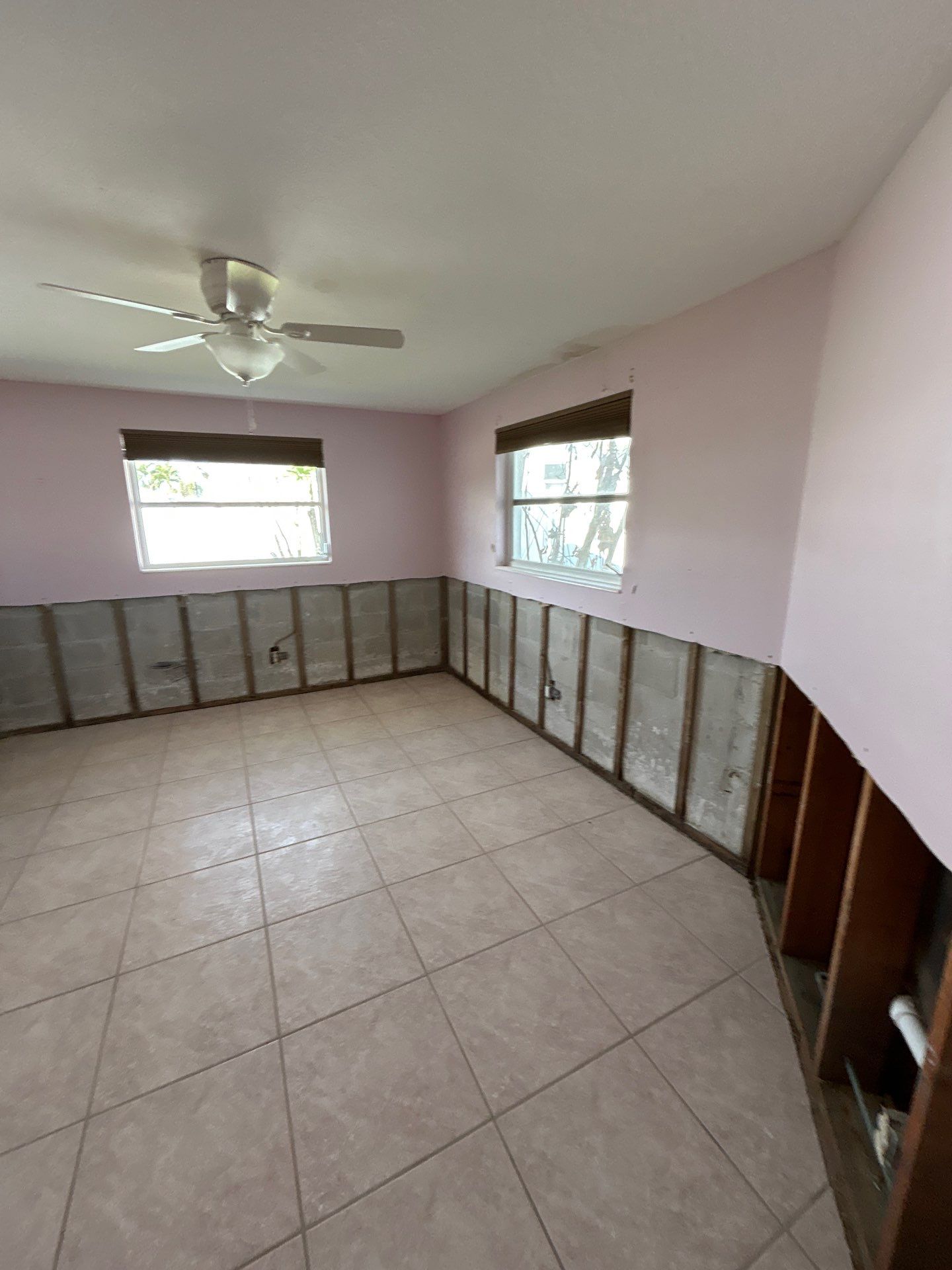 Water And Mold Restoration by Ampm Restoration Services