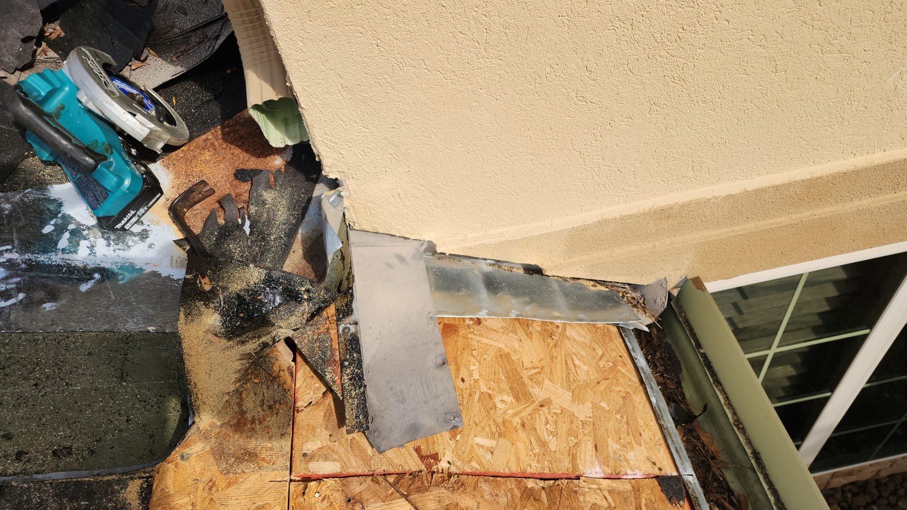 Residential Roofing Repair using Owen's Corning Duration (Lifetime) Shingles by Roof Repair Company