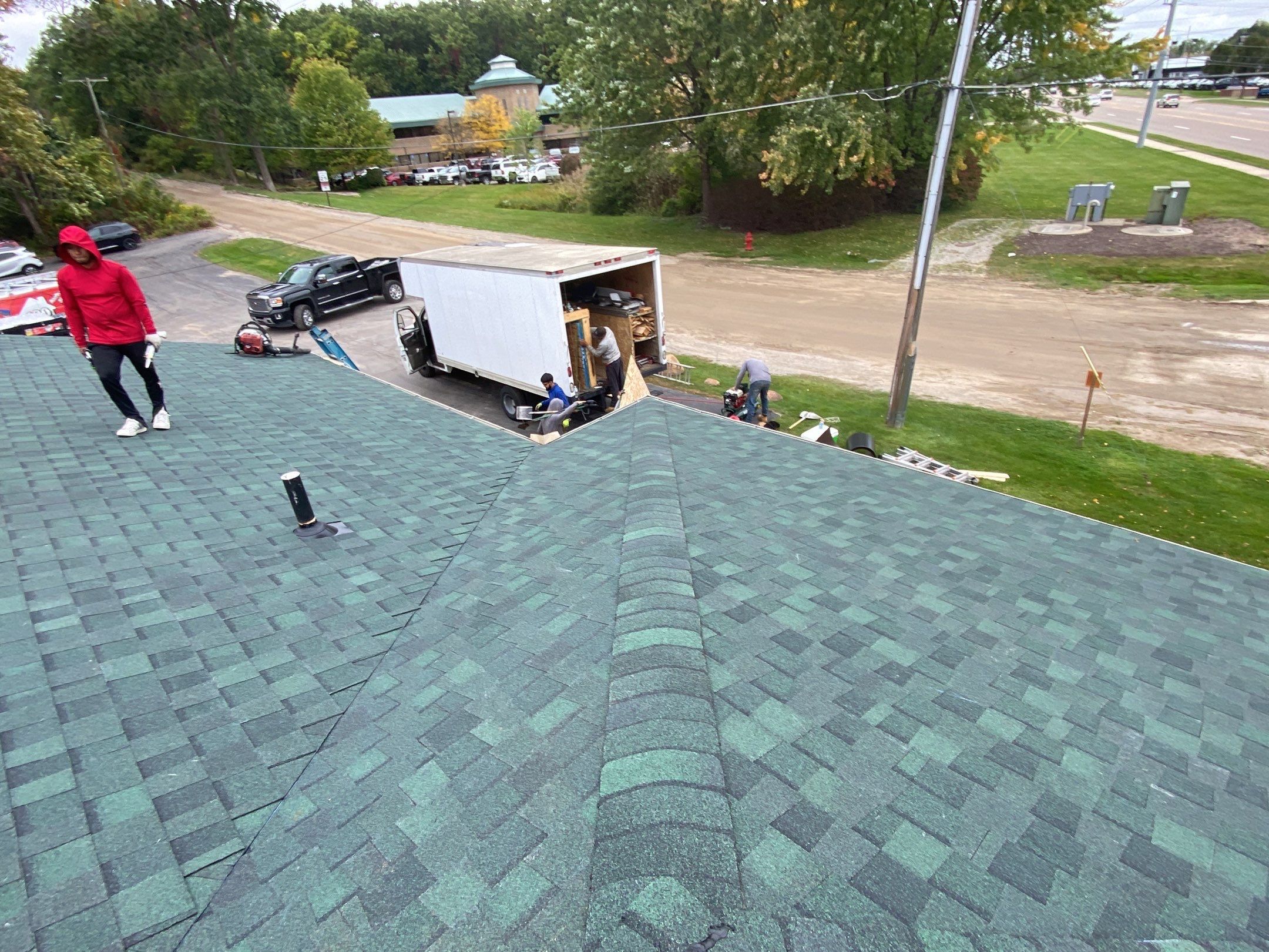 Roof Replacement using CertainTeed Landmark by 180 Contractors