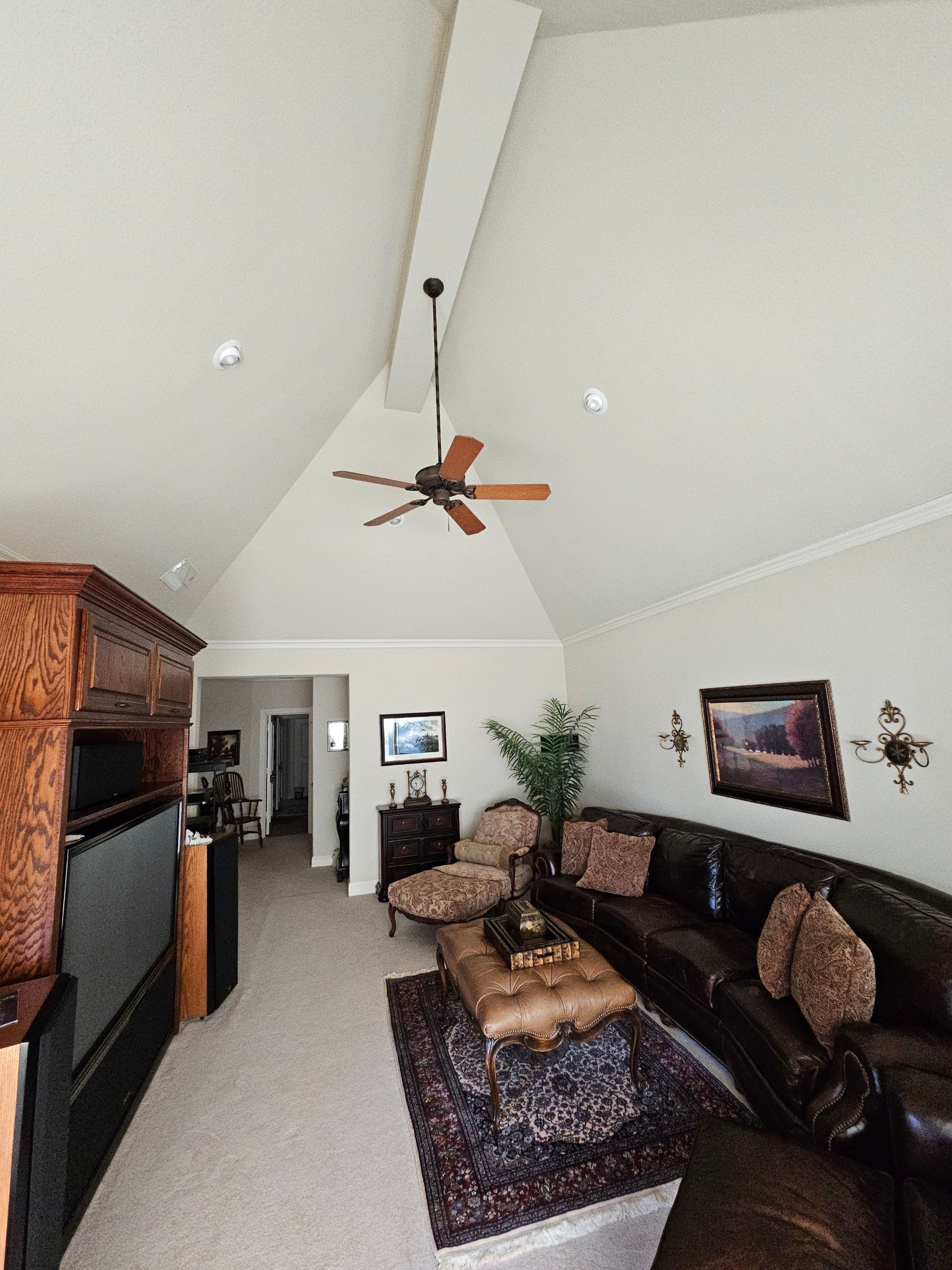 Exterior & interior paint, Garage door repairs, roof replacement & leak repairs by EL-GC LLC 