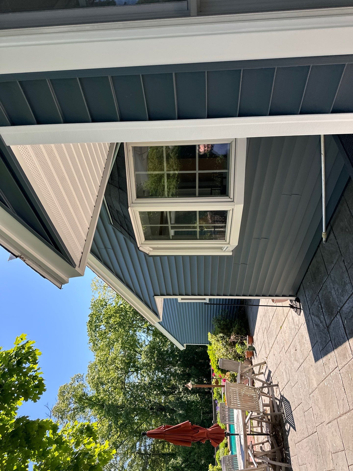 Vinyl Siding Transformation – Pacific Blue by Mighty Dog Roofing of Greater Middlesex County