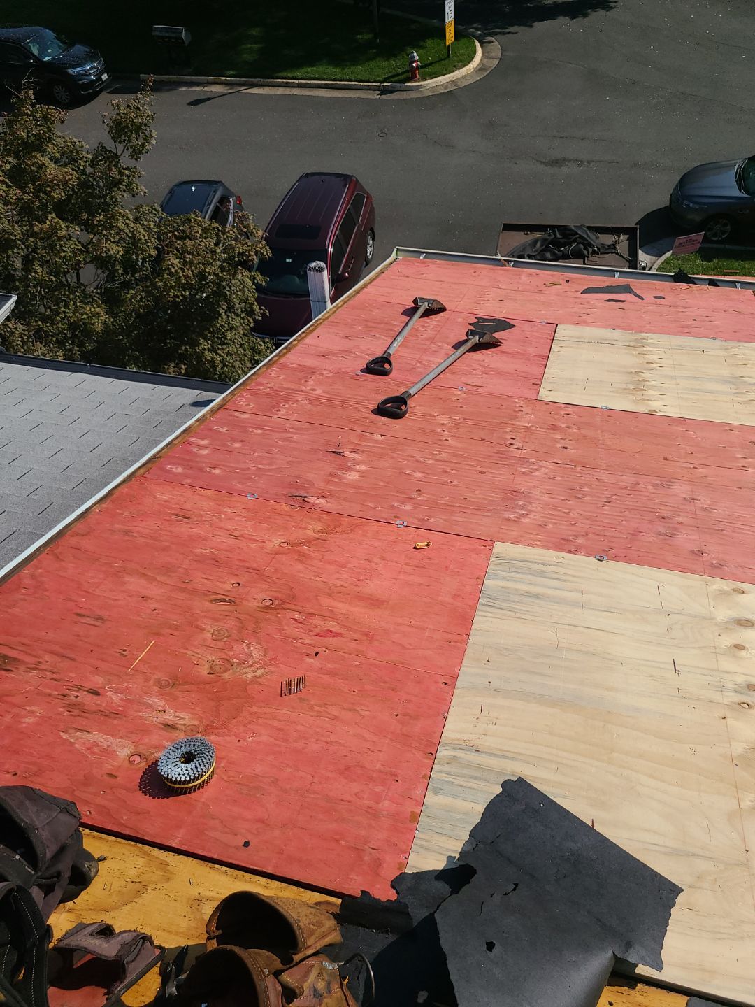 Springfield: Roof Replacement with Landmark Pro Designer Shingles in Max Def Shenandoah by RM Banning, Inc.