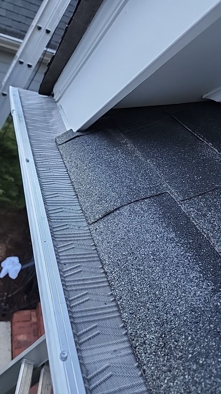 House Wash using cleaner by Power Wash Masters LLC