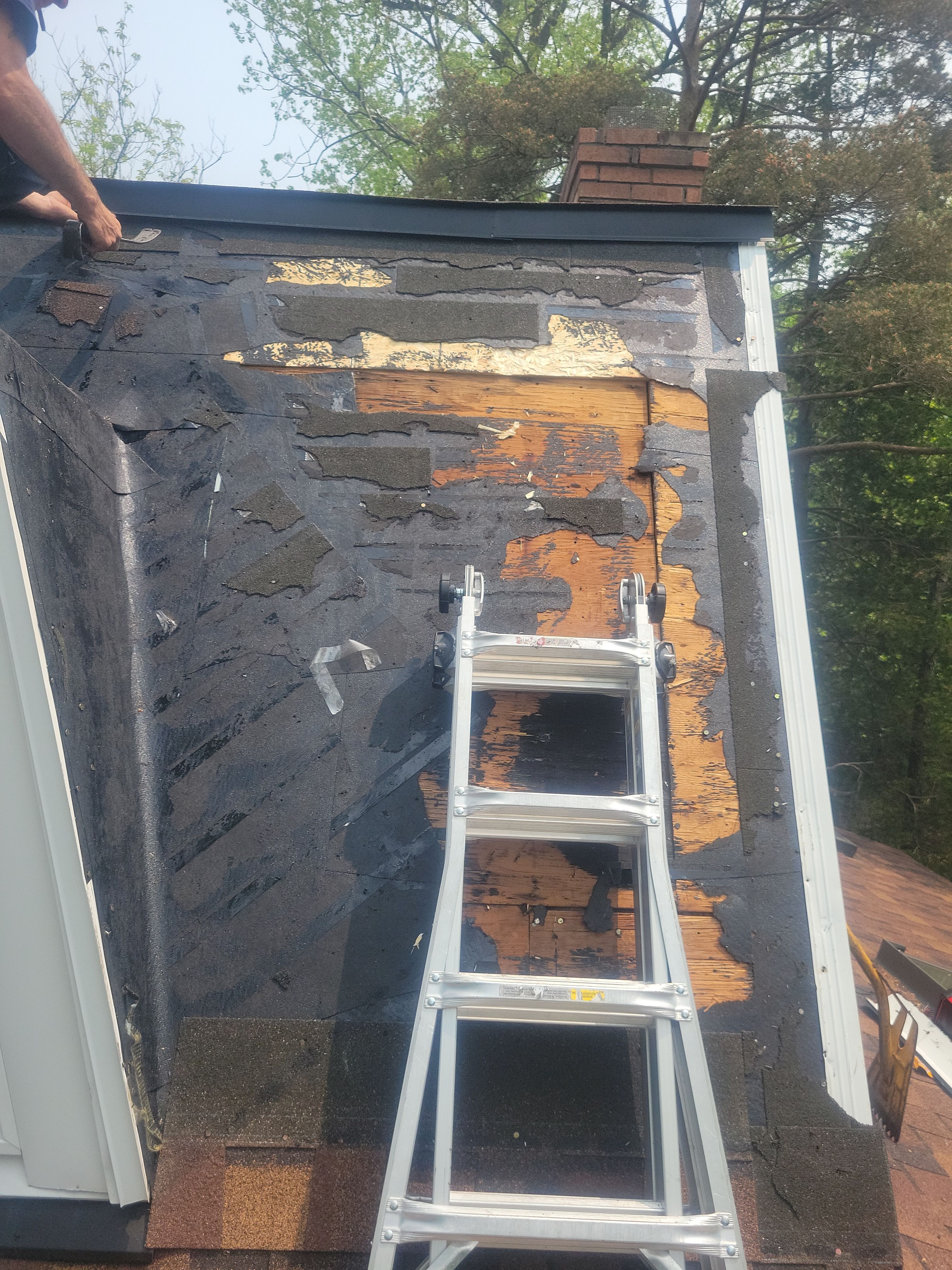 Roof Replacement using CertainTeed Landmark by 180 Contractors