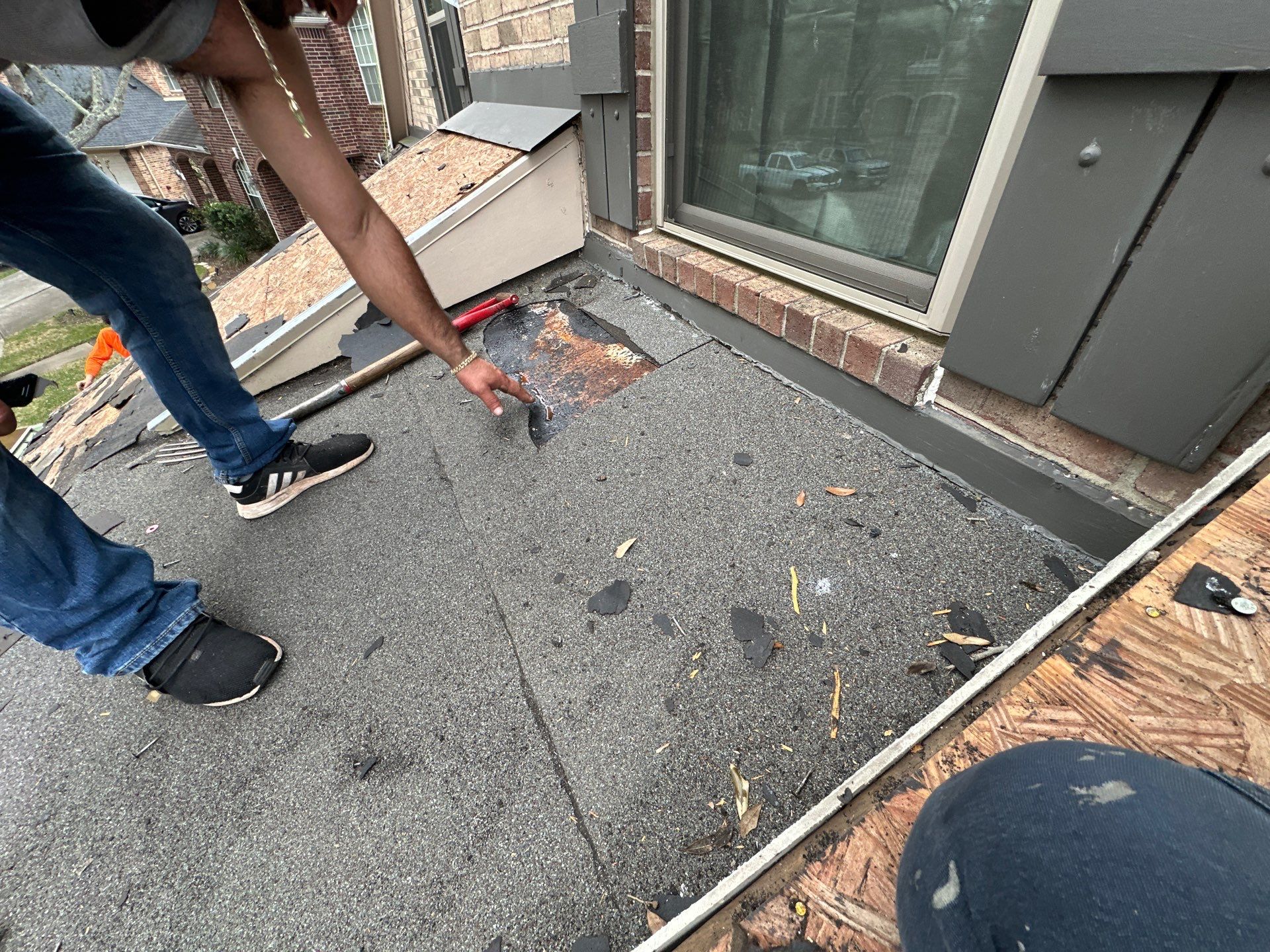 Owens Corning Duration Driftwood  by Motion Roofing