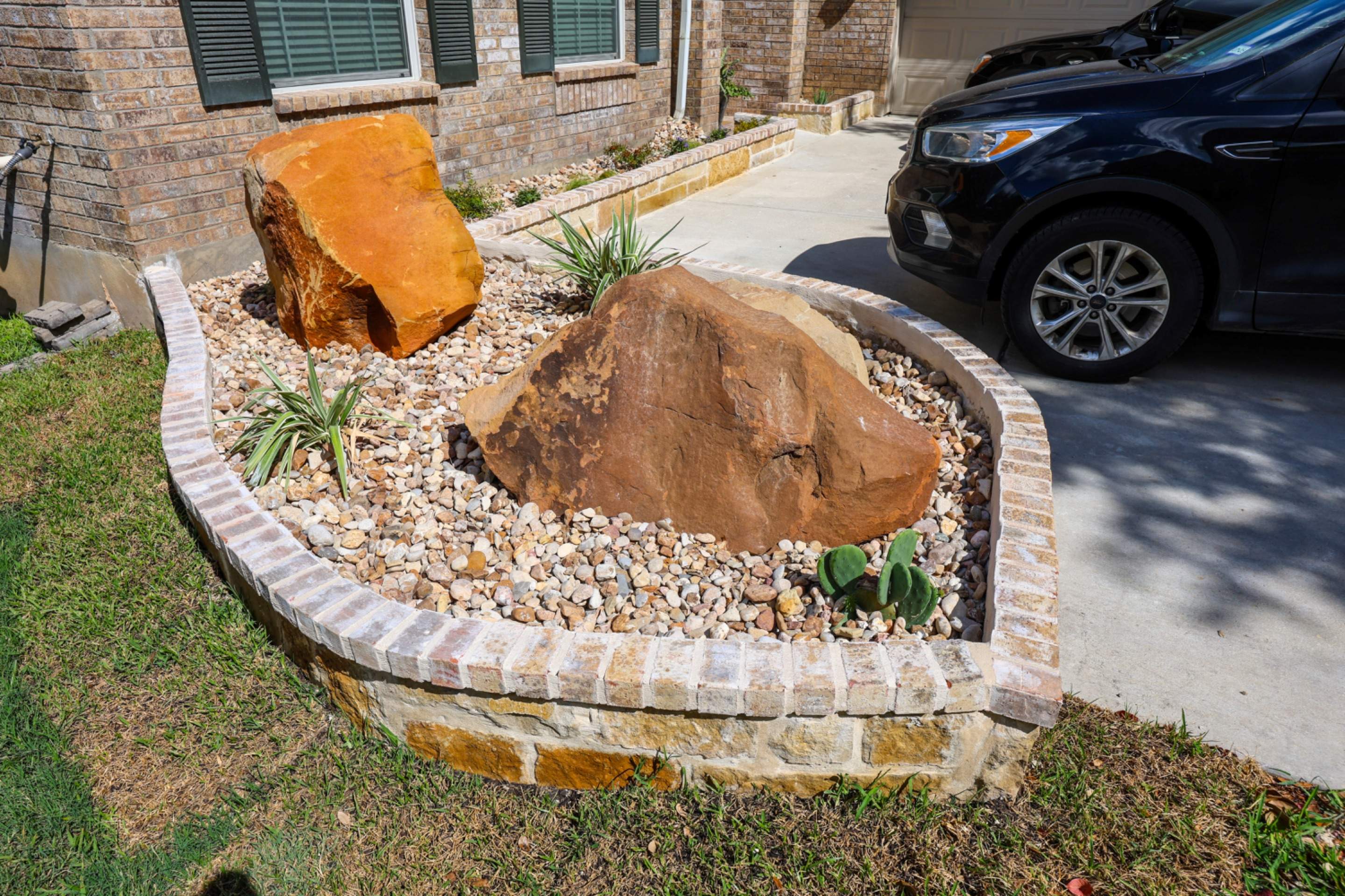 Stone Oak - San Antonio, TX by Hole In One Lawns, LLC