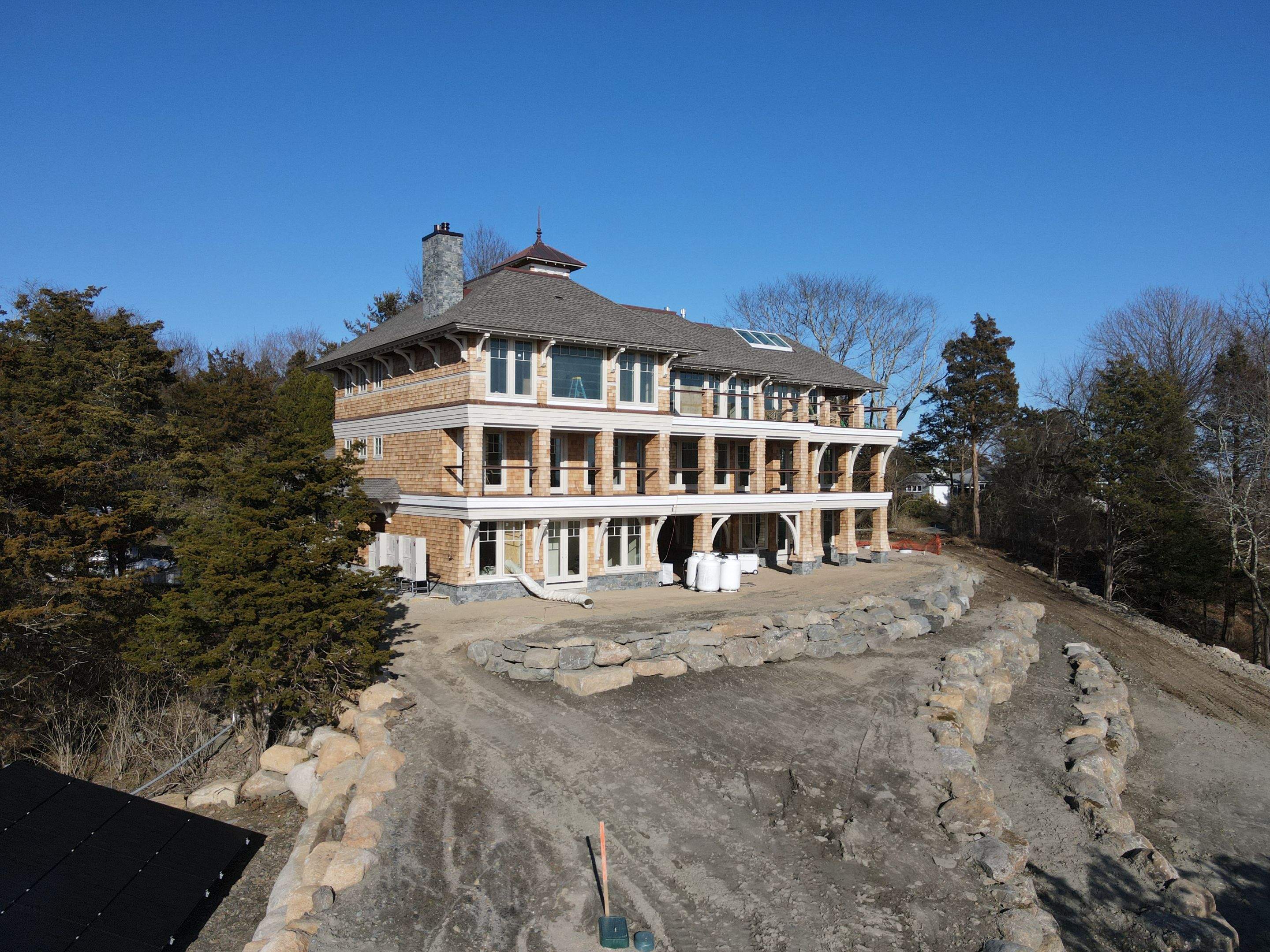 Jamestown Private Residence - Custom Home Build by Rinaldi Brothers