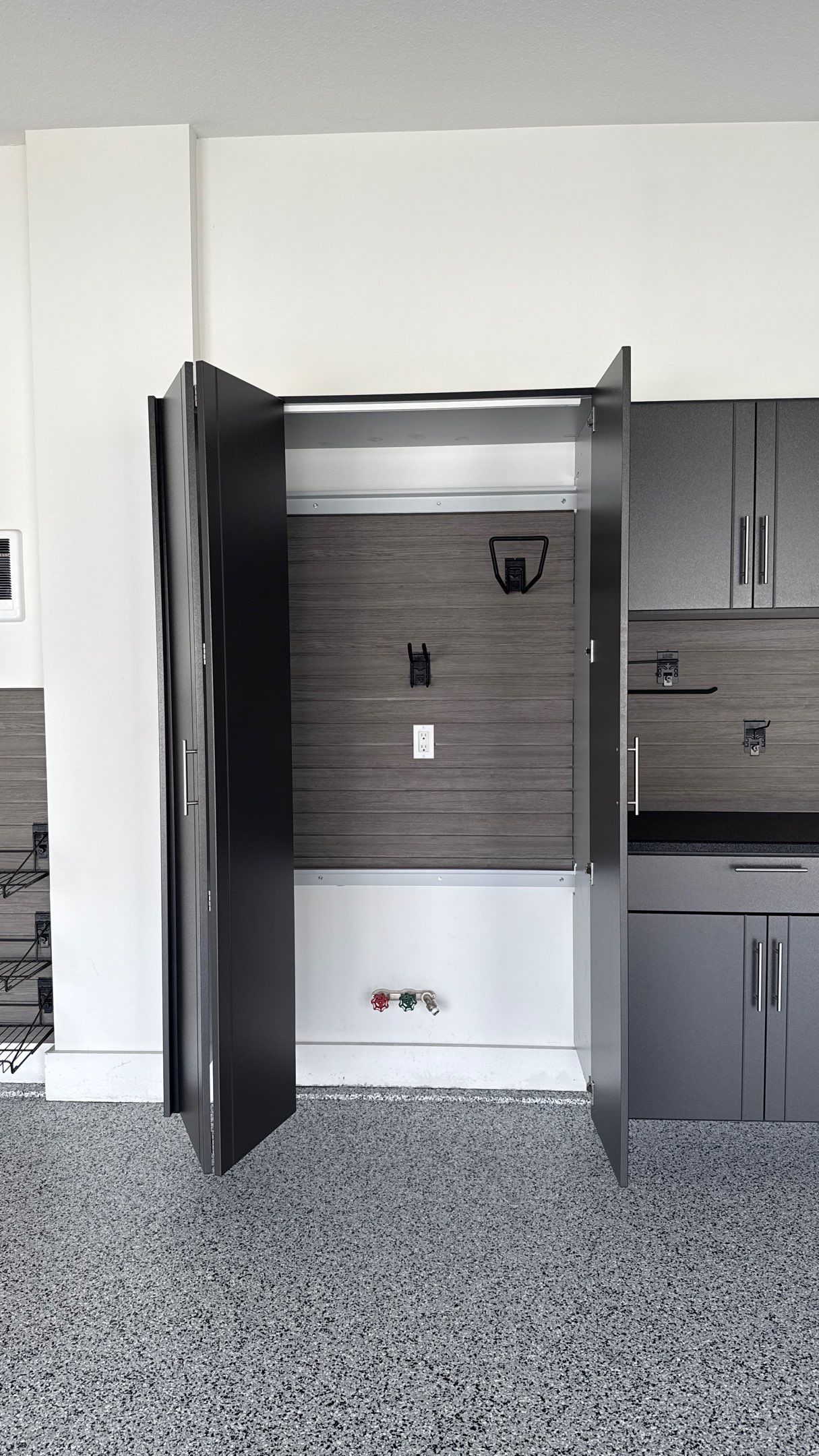 Linda Got Her Garage Right With Cabinets and A Floor by Banner Garage