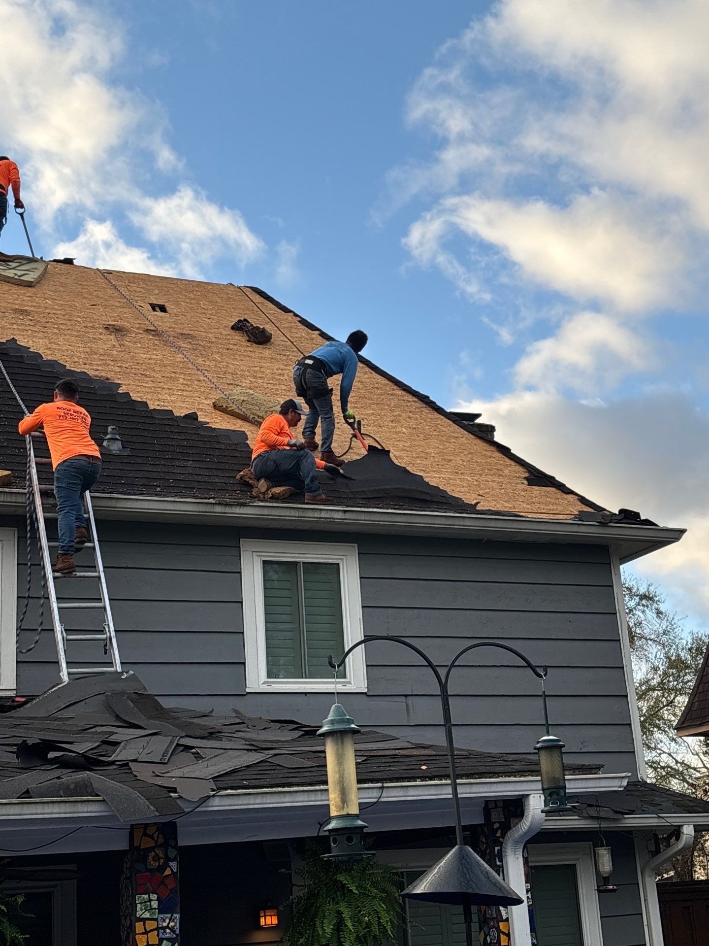 Roof Replacement Houston by Roof Repair Company