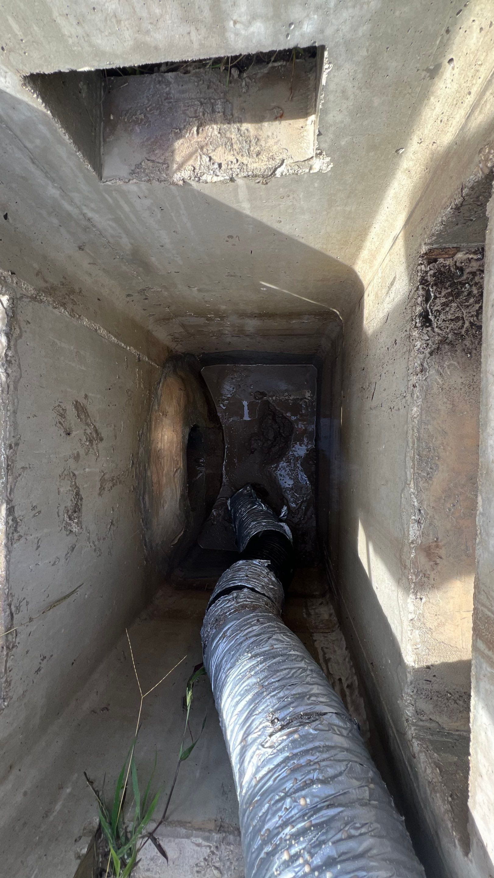 New Construction Commercial Parcel Stormwater System Cleaning by APS Power & Water
