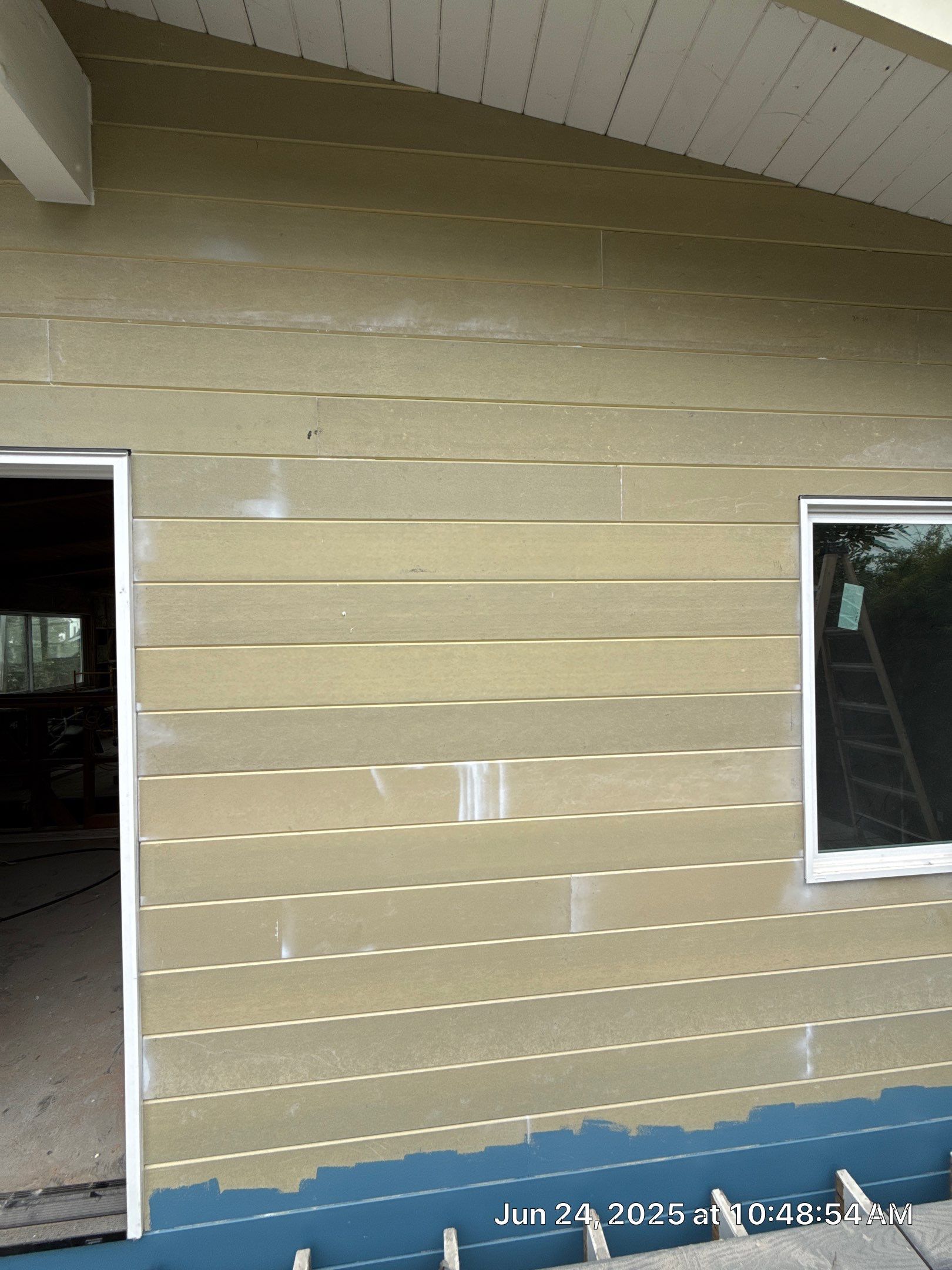 James Hardie prime V-grove by New Era Siding Inc 