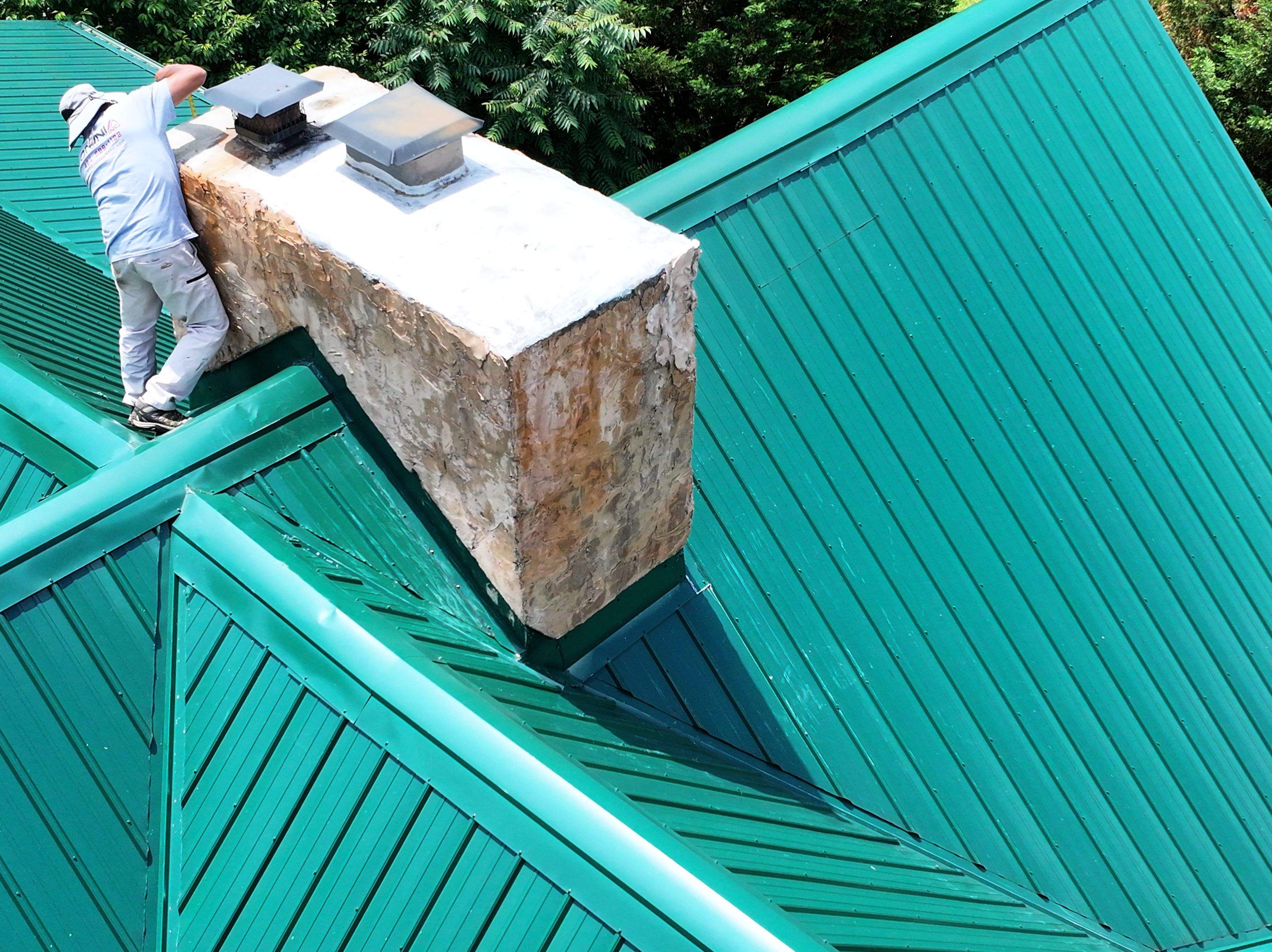 Crigger Residence by Omnia Roofing