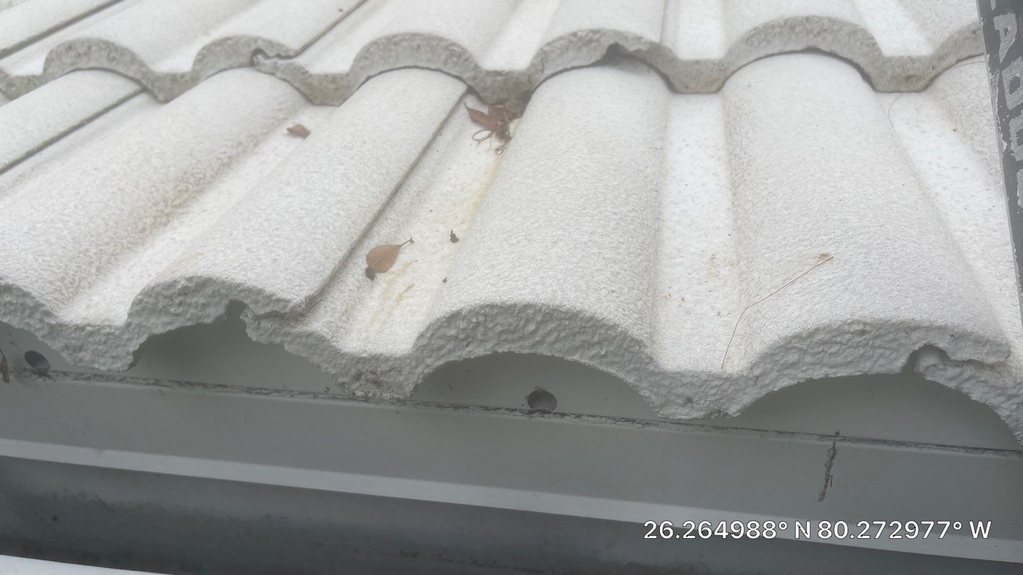 ๐ Customer Spotlight: Lee M. (Black Boater) โ Aastro Roofing Delivers Exceptional Service Again! ๐ by Aastro Roofing