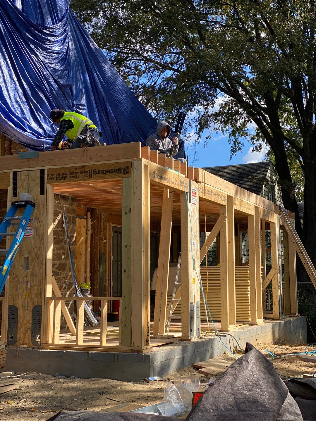 Home adition two floors house  by Jesus Master Handyman LLC 