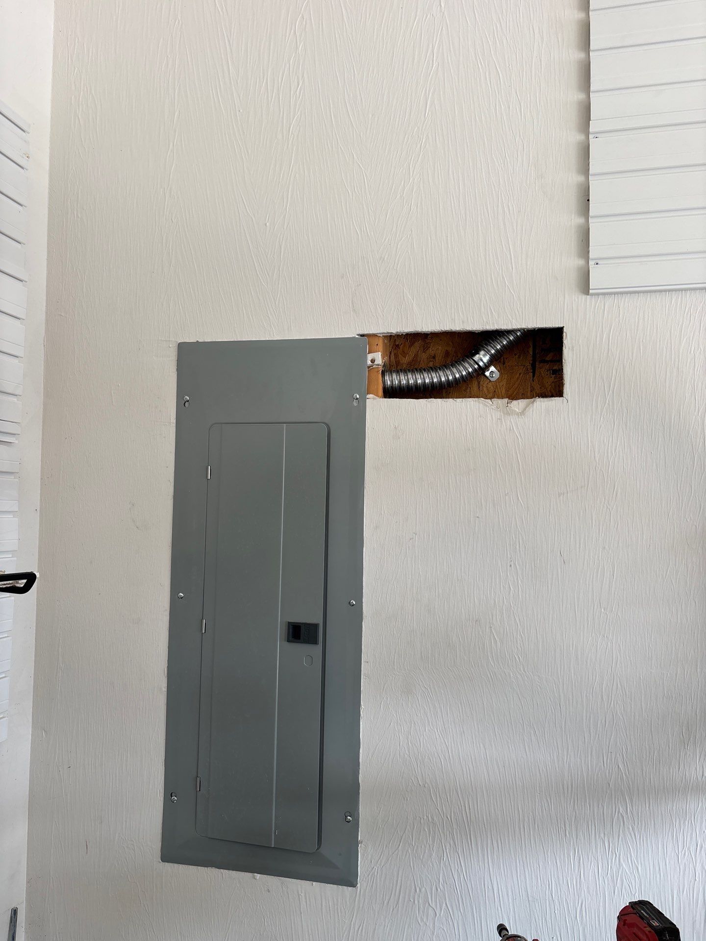 Elite Electrical Solutions LLC featured photo.