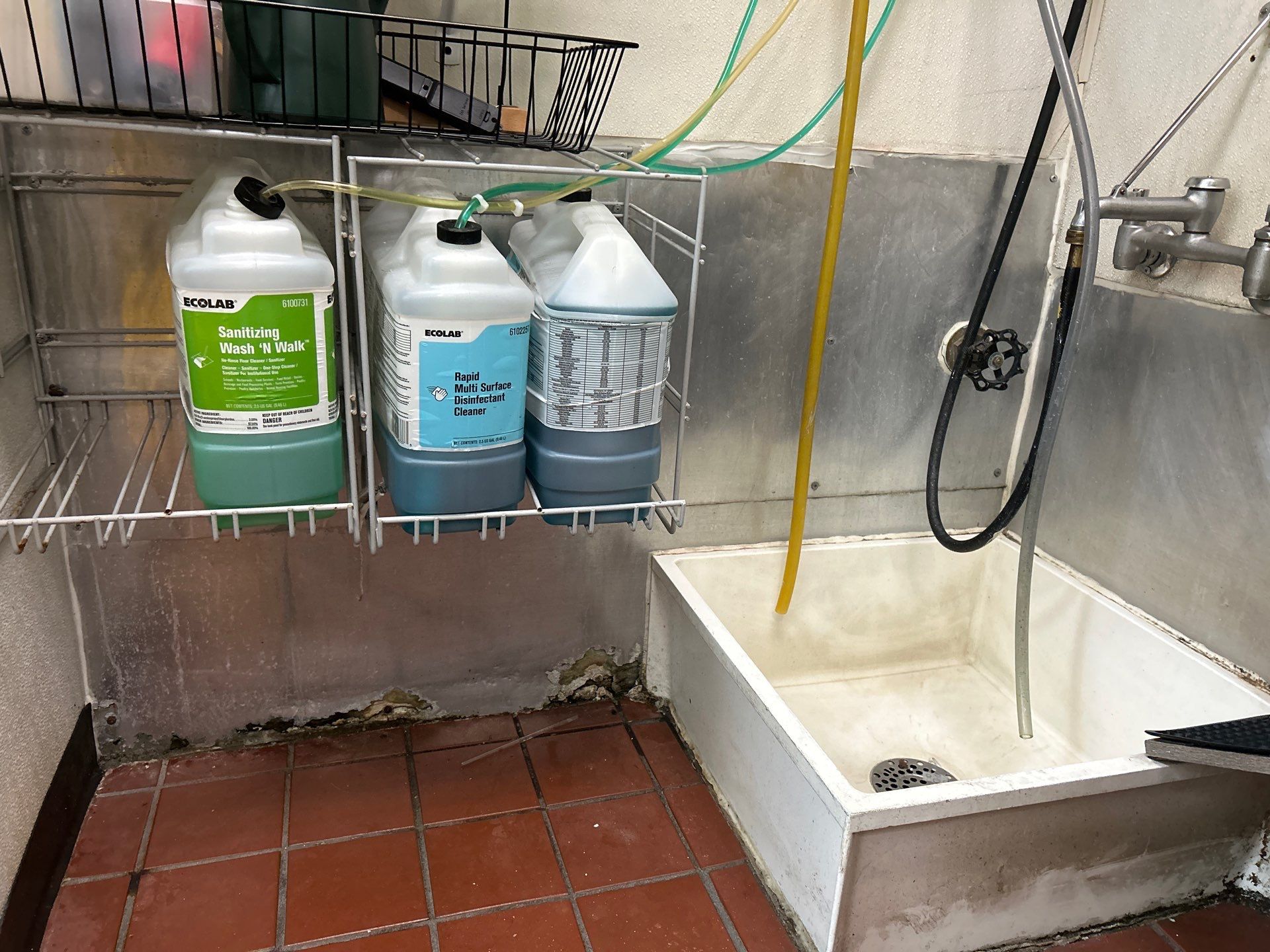 Tile work by Handyman State LLC