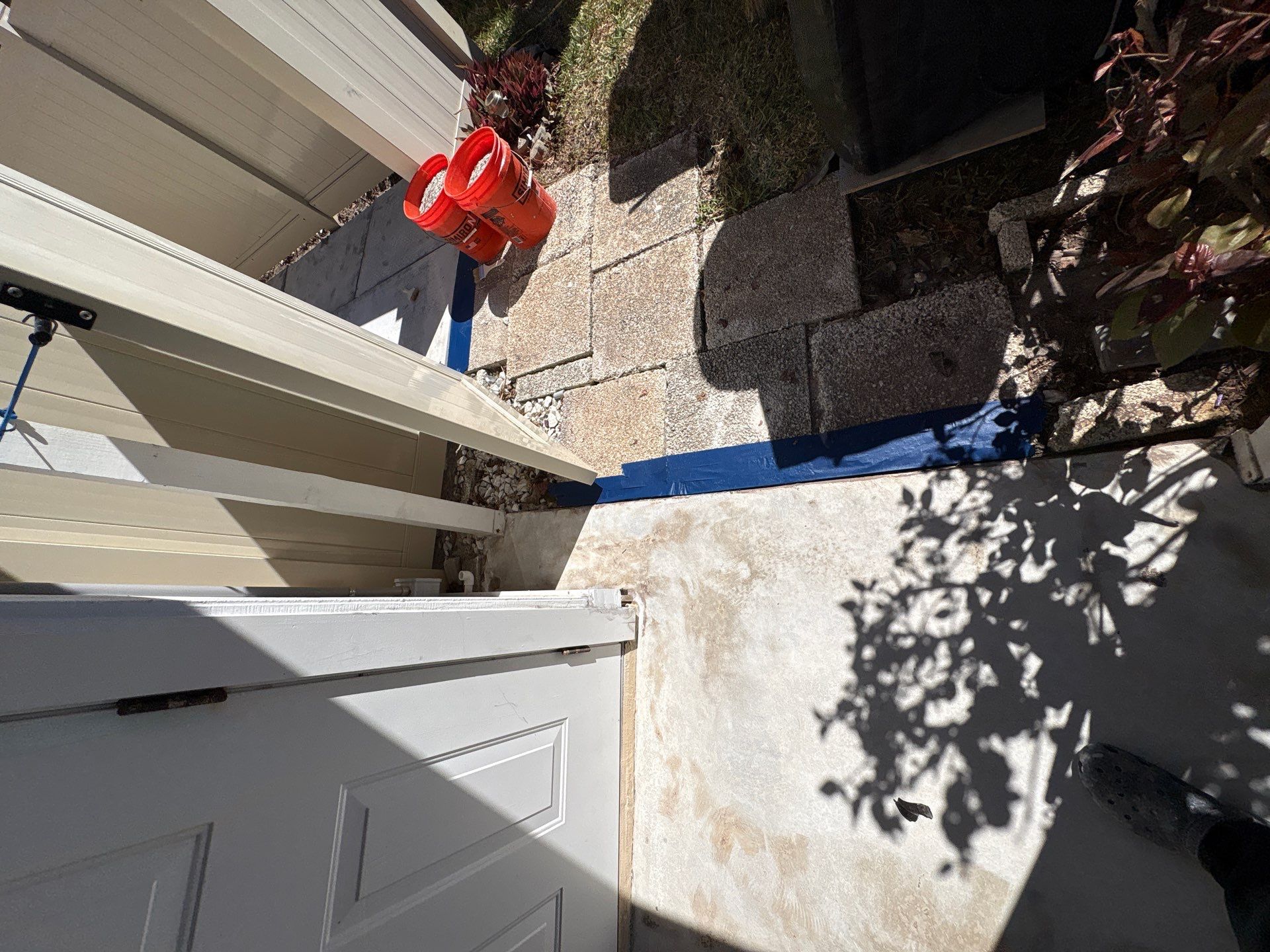 Bradenton, FL Driveway and Patio Epoxy Combination by Performance Floors & Coating