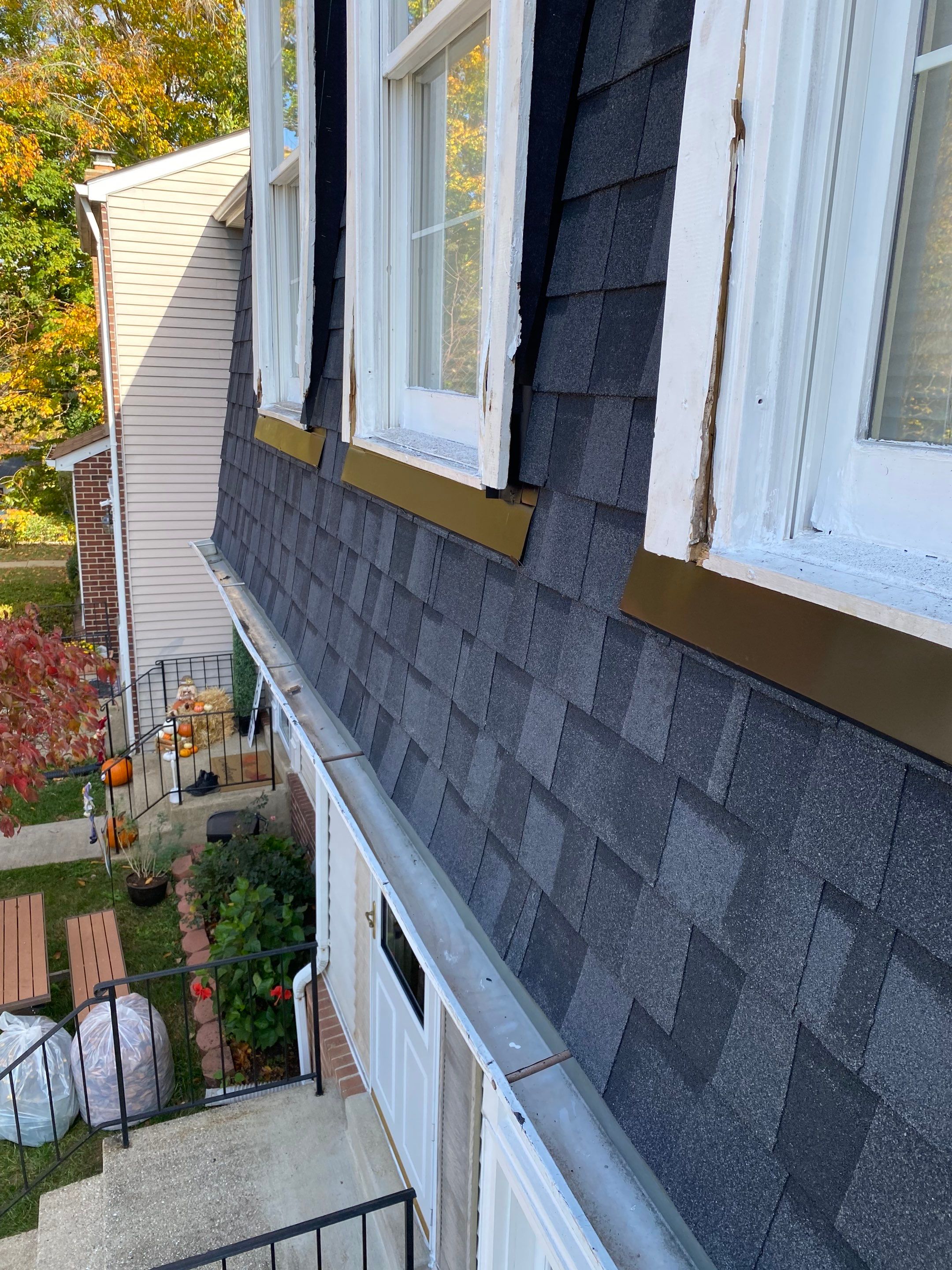 Woodbridge: Residential Roof Replacement with CertainTeed Landmark Pro in Max Def Moire Black by RM Banning, Inc.