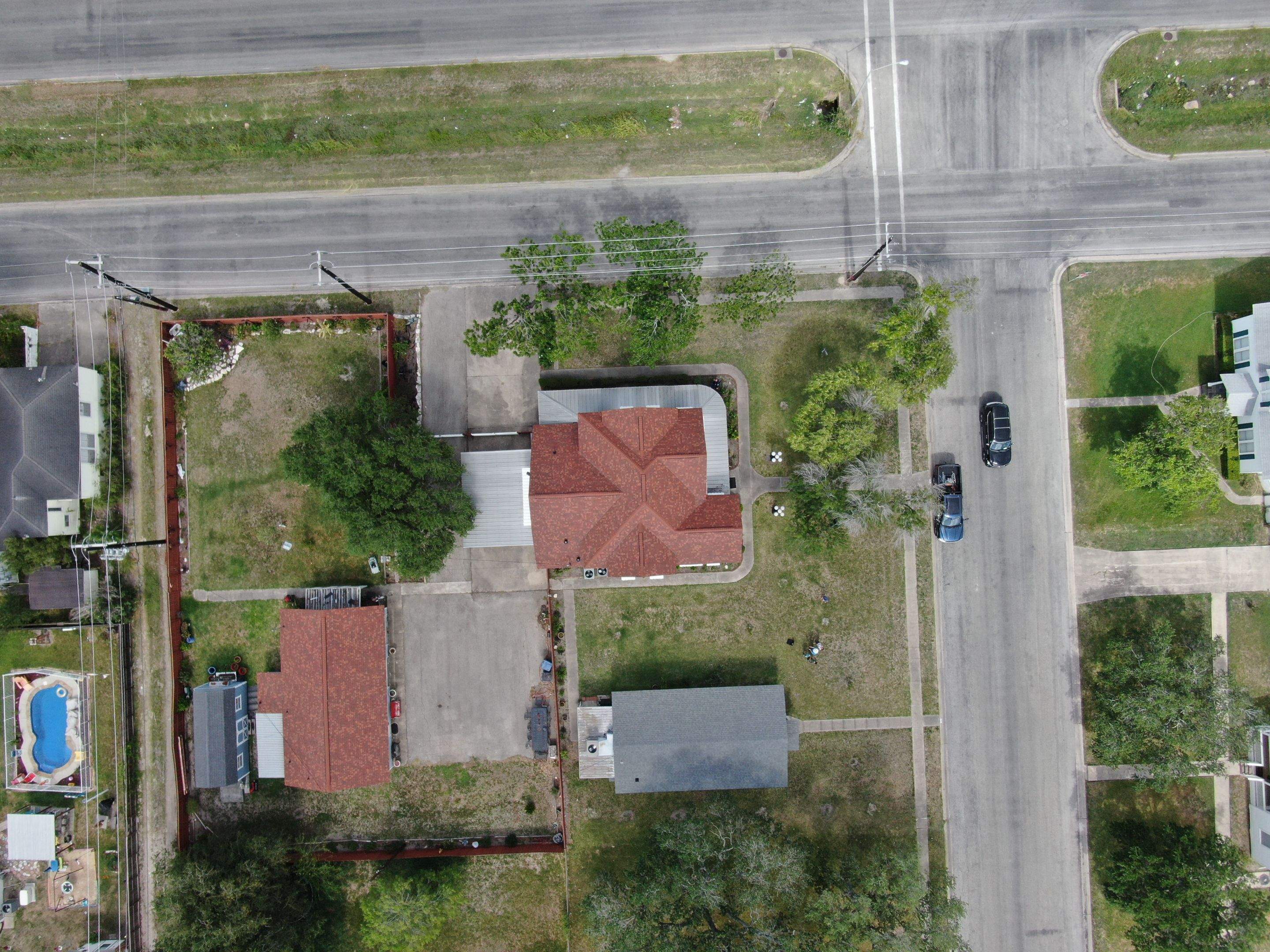 Sinton ShowStopper by Bayfront Roofing and Construction