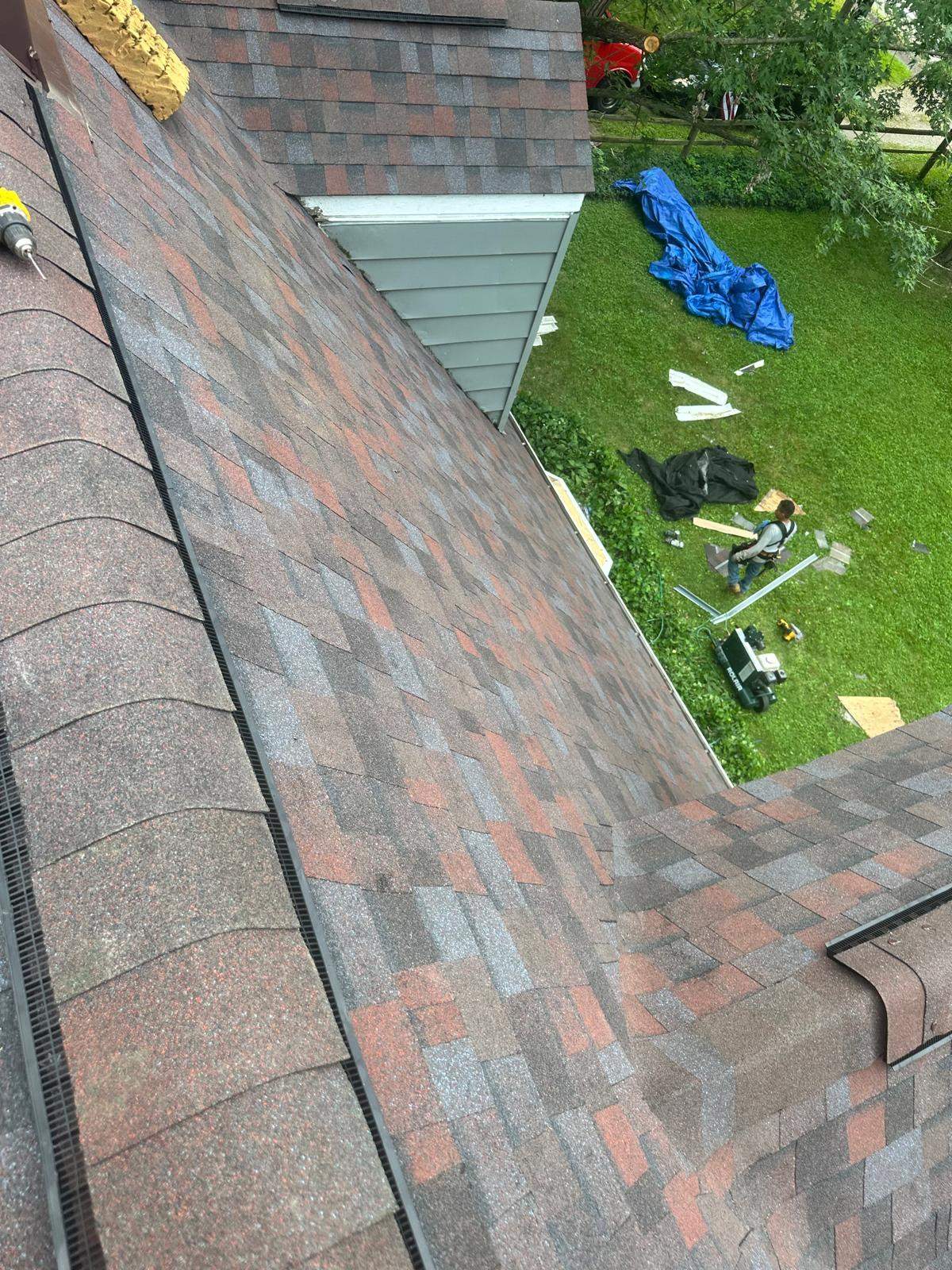 The West Salem Glow-Up: Complete Roof & Exterior Makeover by Cornerstone Roofing And Siding