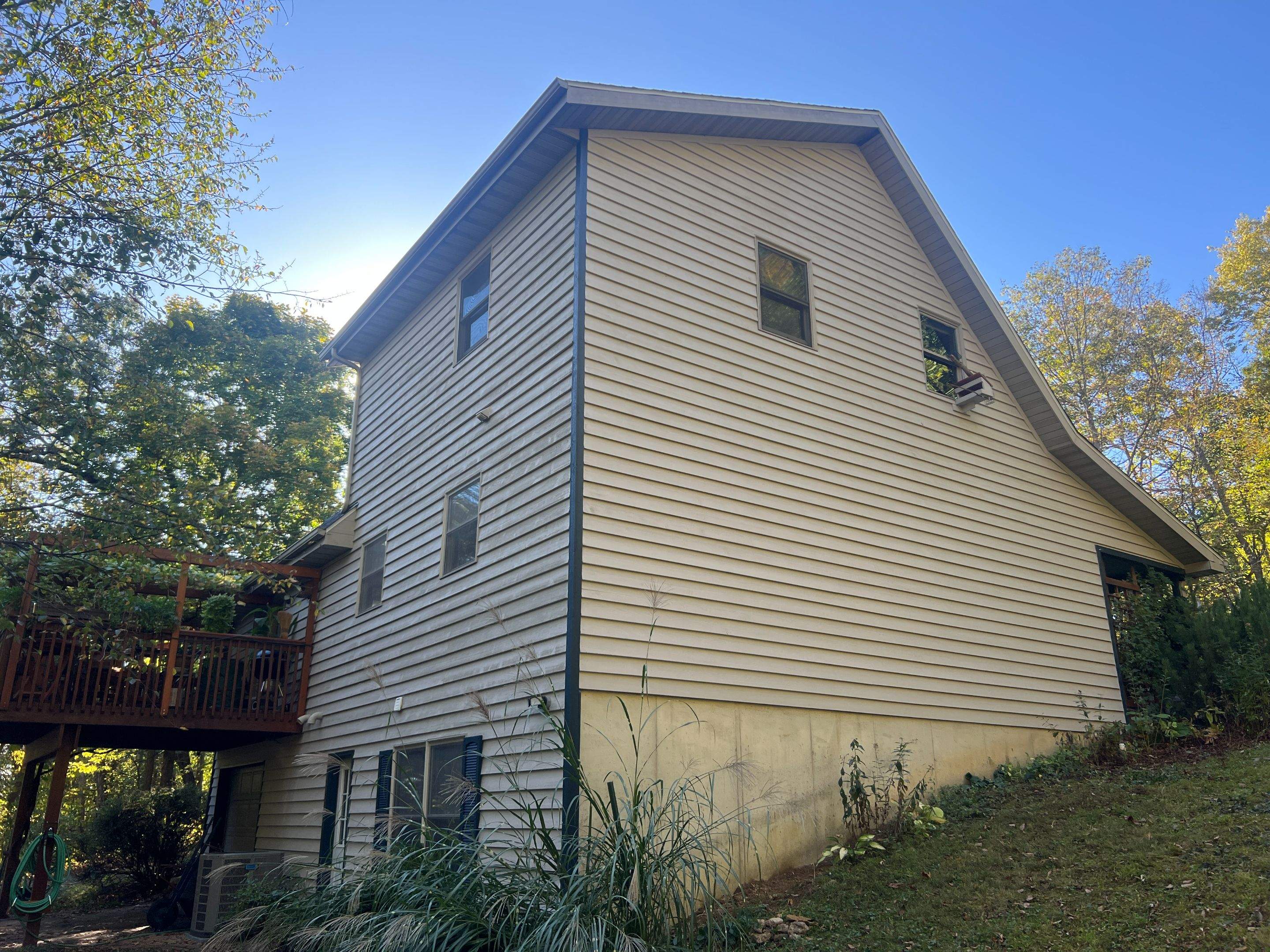 Exterior Siding Refresh by Grandview Painting