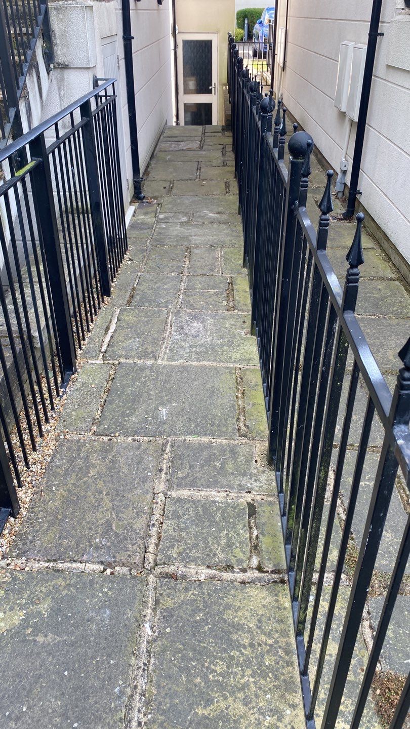 Exterior Clean using Mosmatic Flat Surface Cleaner by Ges Exterior Cleaning ltd