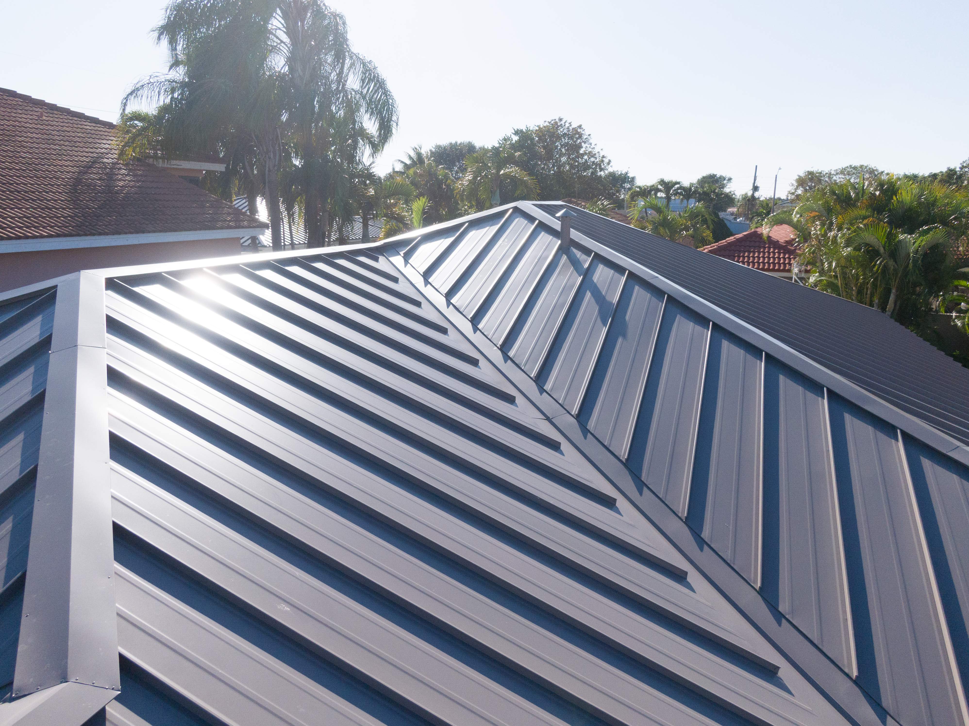 Metal Roof - Galvalume - Slate Gray by Istueta Roofing