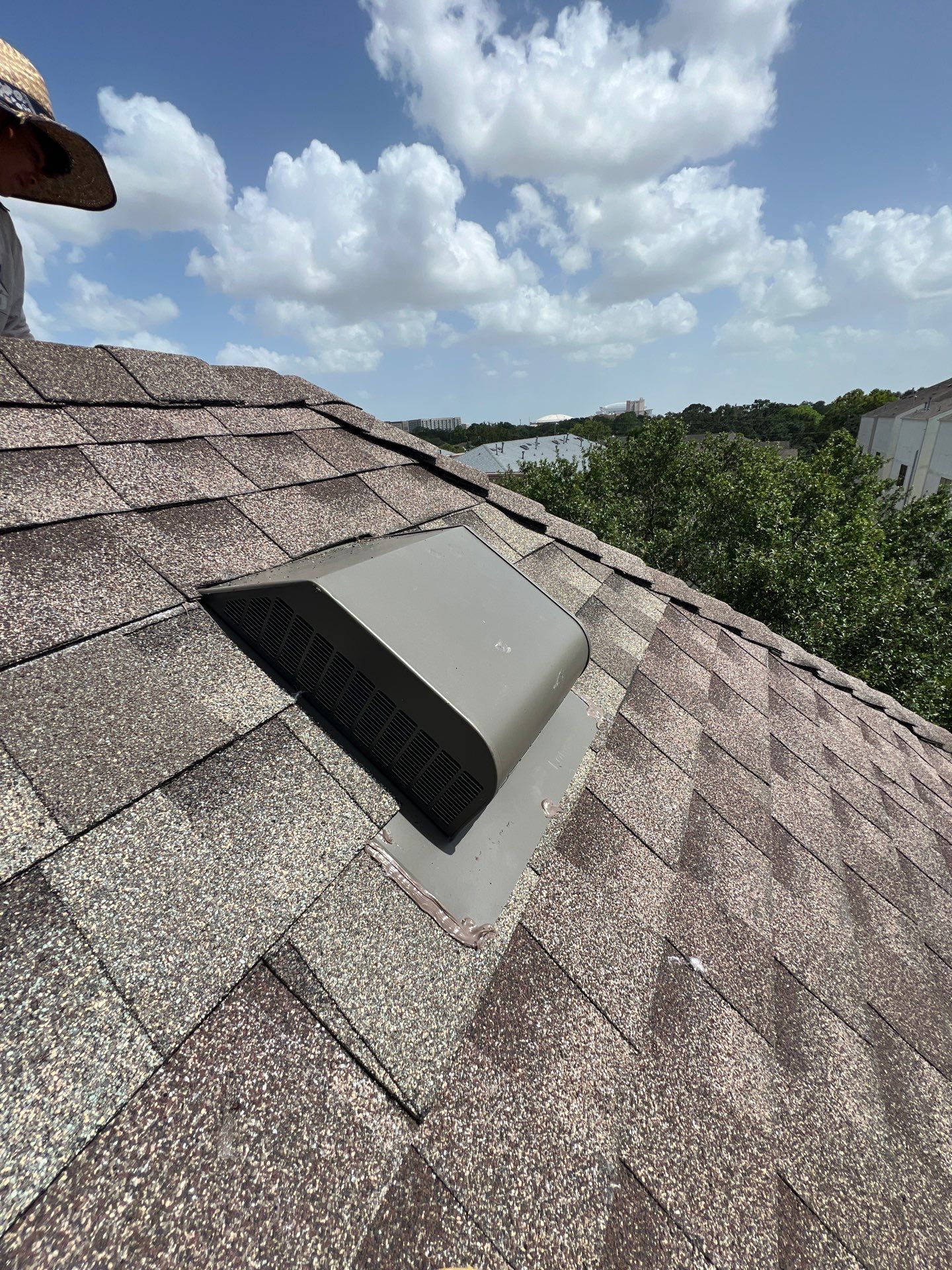 Hail Damage using Owen's Corning Duration (Lifetime) Shingles by Roof Repair Company