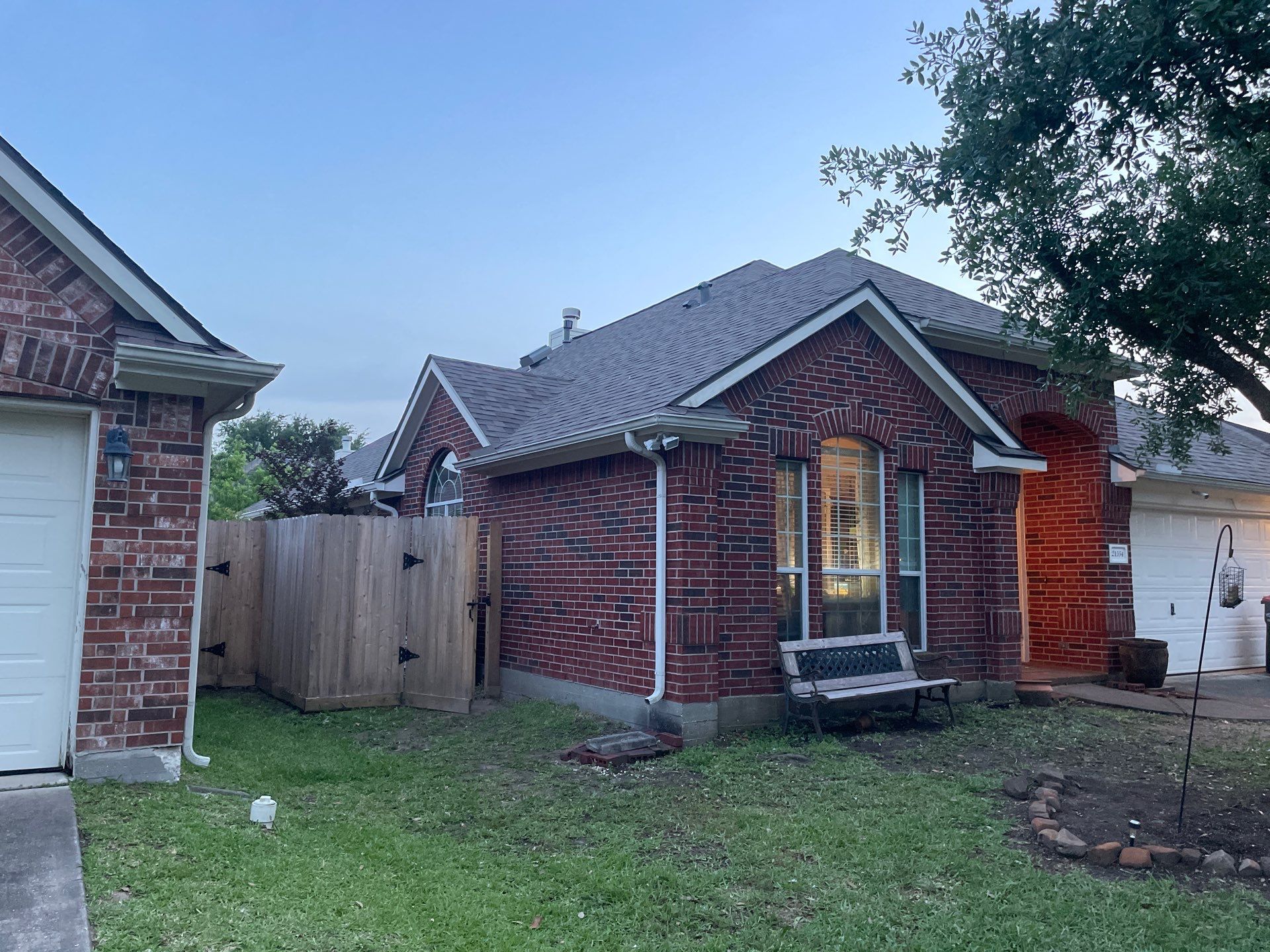 Malarkey Vista AR (Natural Wood) Kingwood, TX by GPRC