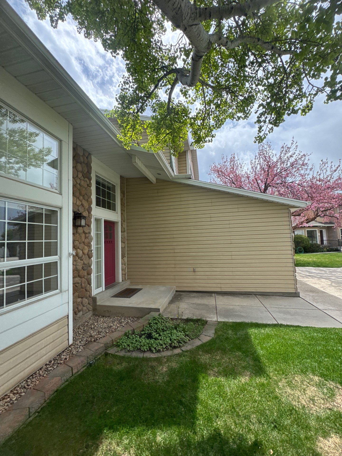 Project in Orem by Master Rain Gutters.