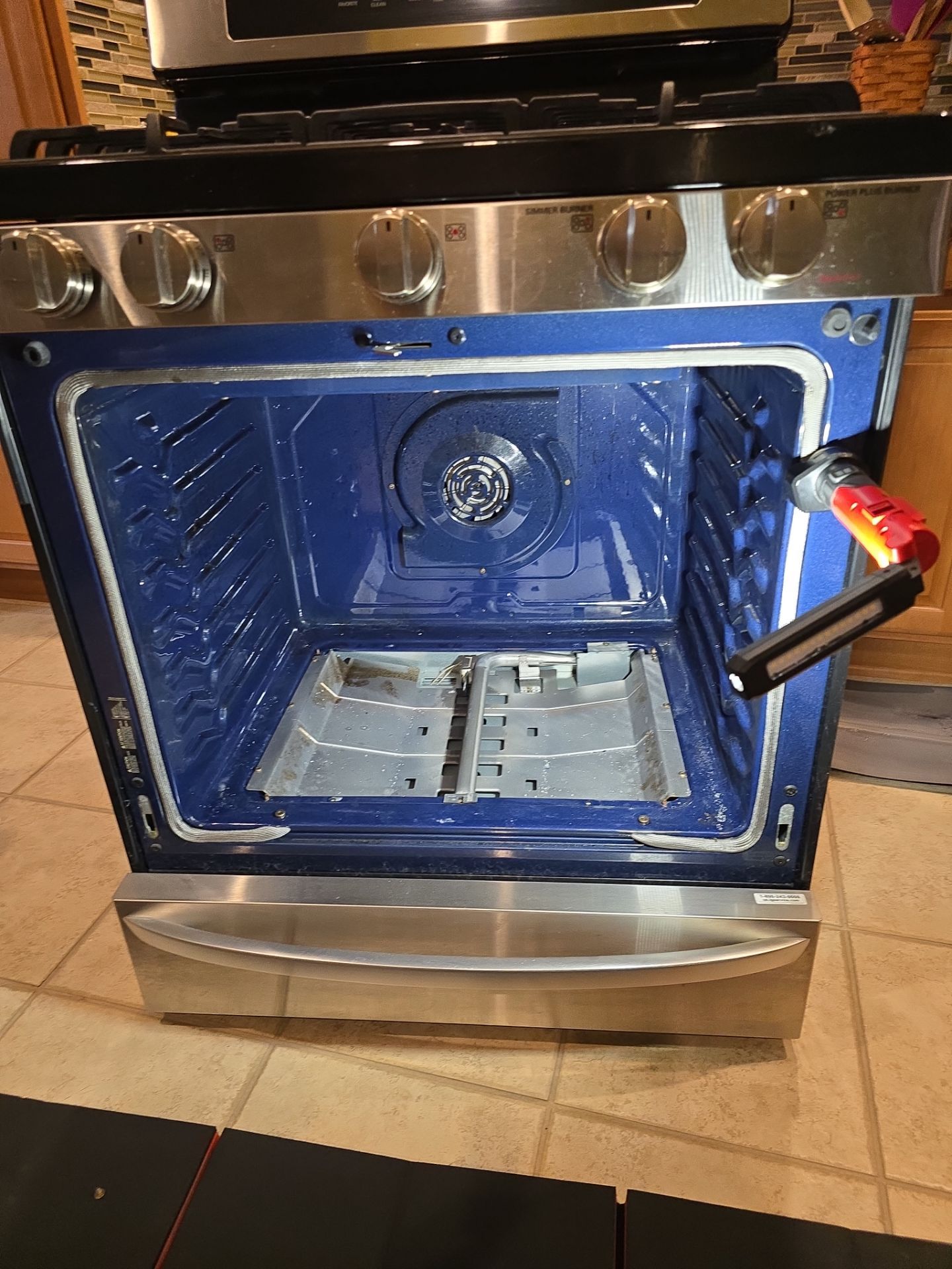 LG Oven Not Heating  by AMB-WORKS APPLIANCE REPAIR