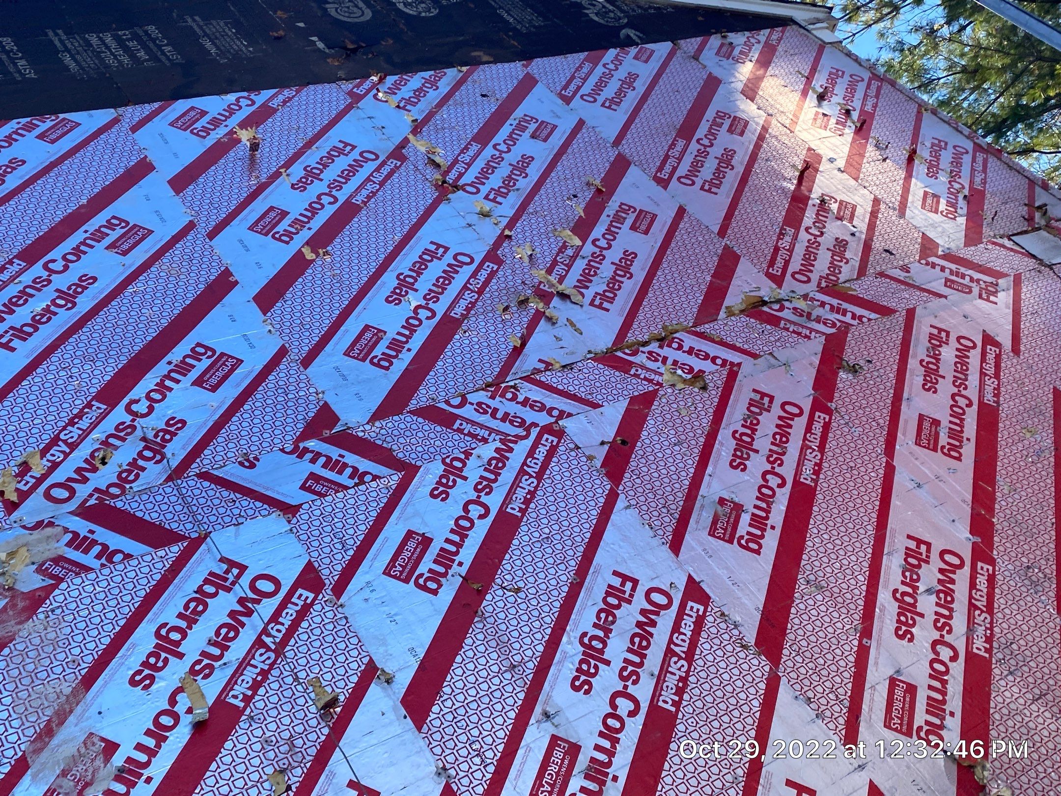 Siding Replacement using Certainteed Restoration Classic D4 Midnight Blue by 180 Contractors