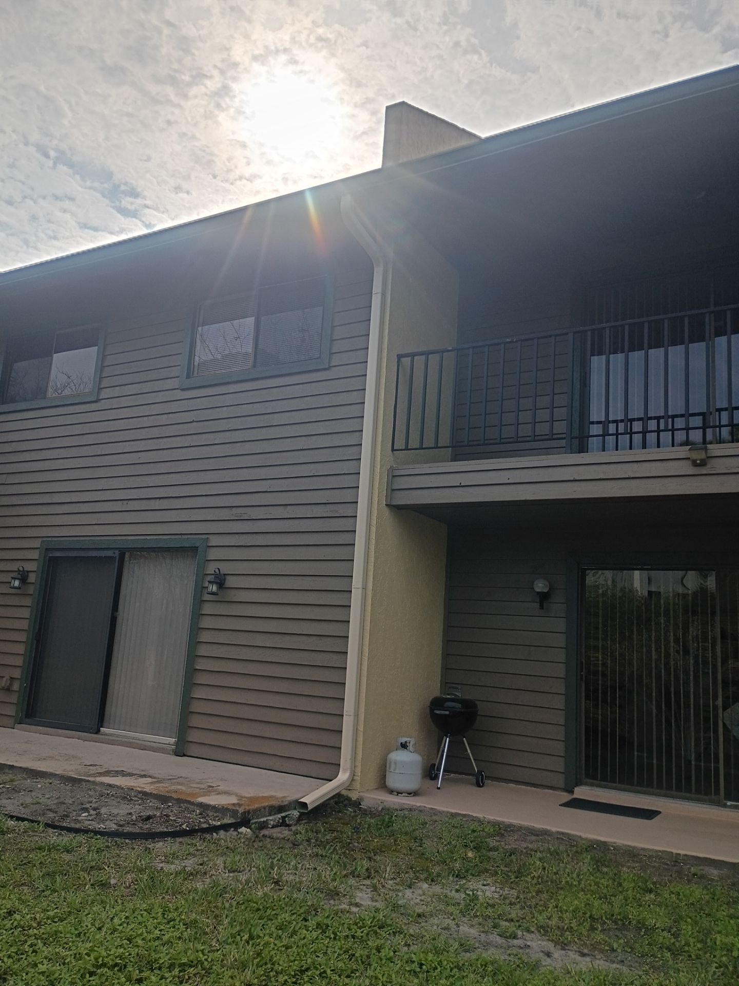 Leaf Guard using Gutter Guards & 3X4Downspoutsts in Sarasota FL by Gutter Professors