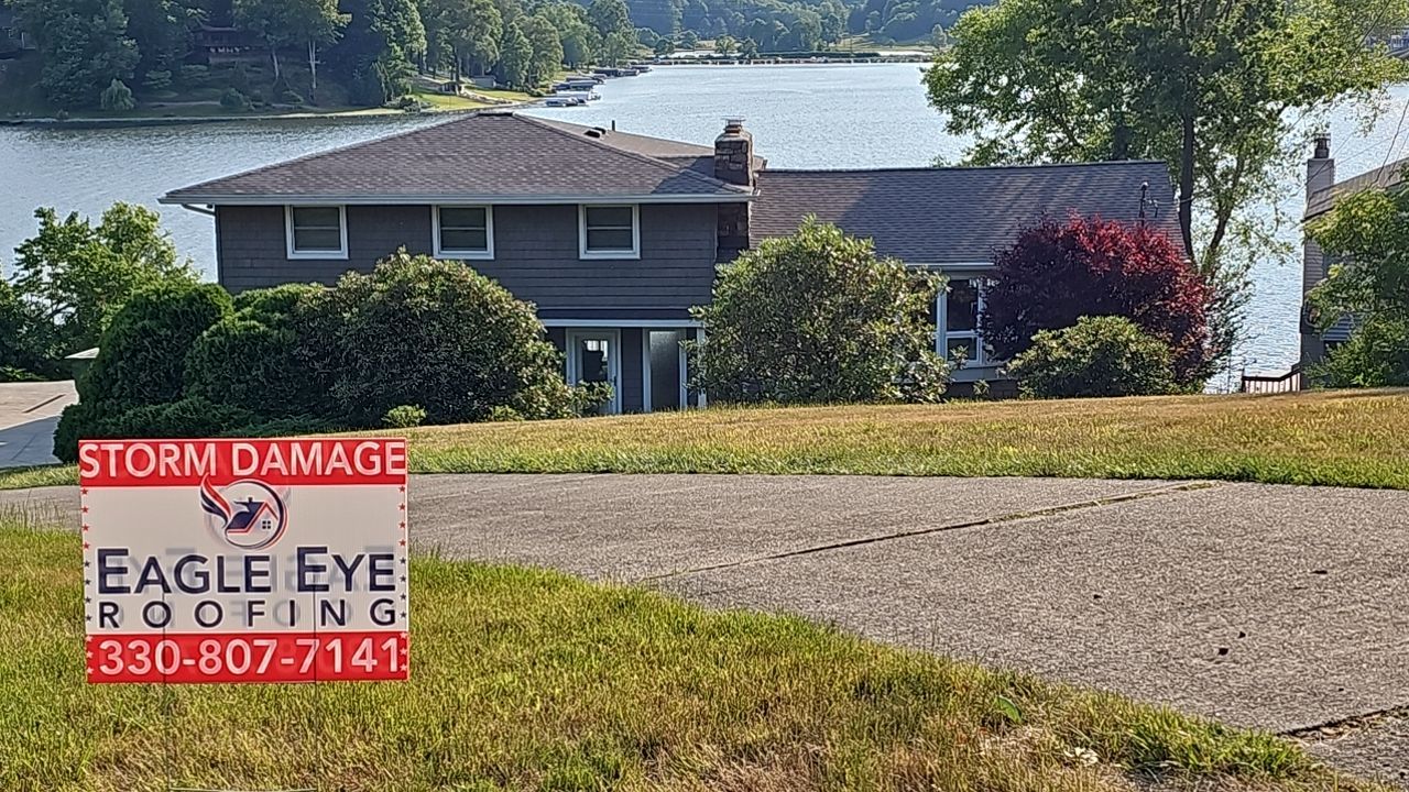 ATLAS PINNACLE HP W/SCOTCHGARD COLOR: WEATHERED WOOD by Eagle Eye Roofing