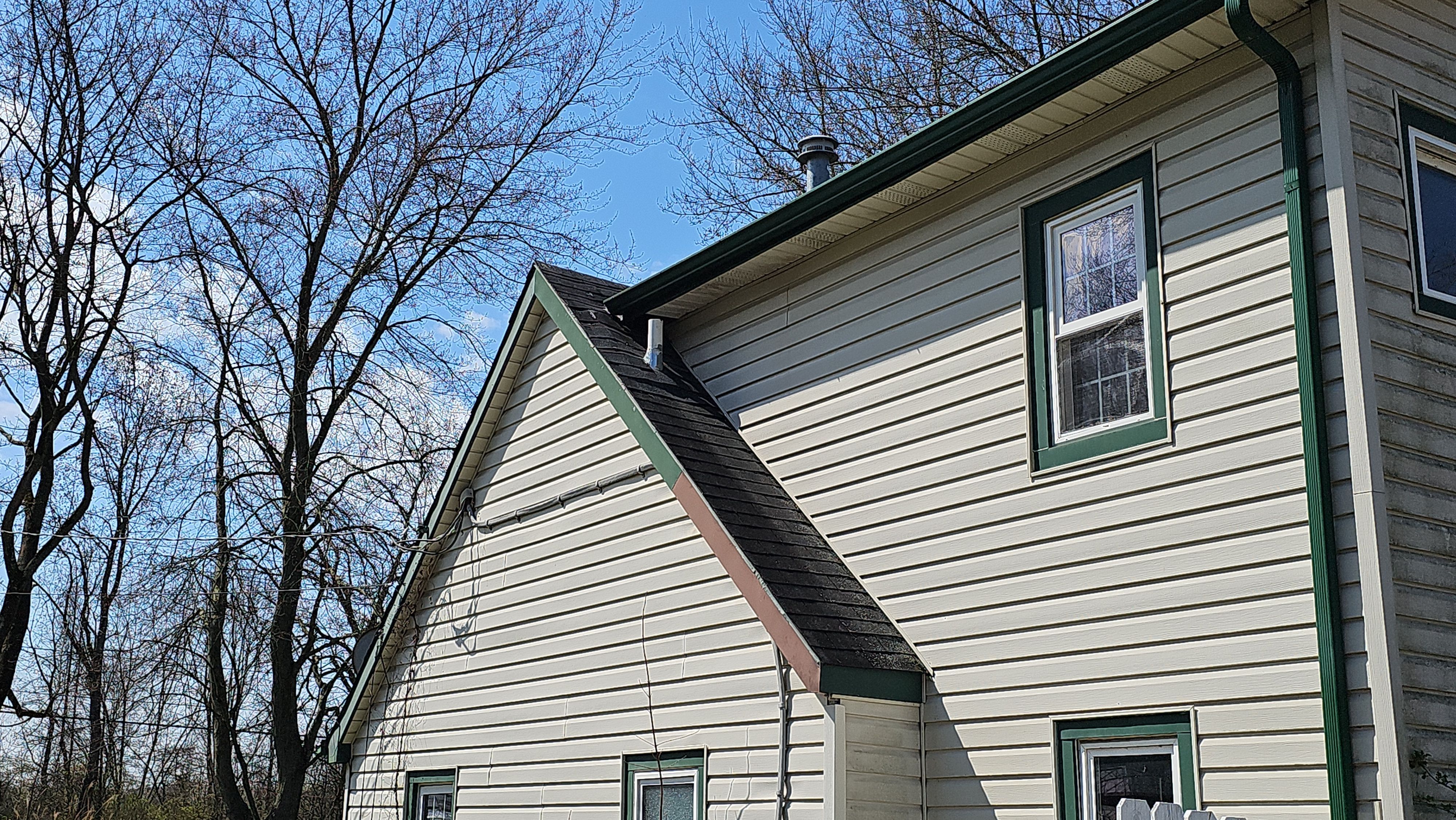 Atlas Pinnacle, Color, Coastal Granite, Drip Edge, Color, Black by Eagle Eye Roofing