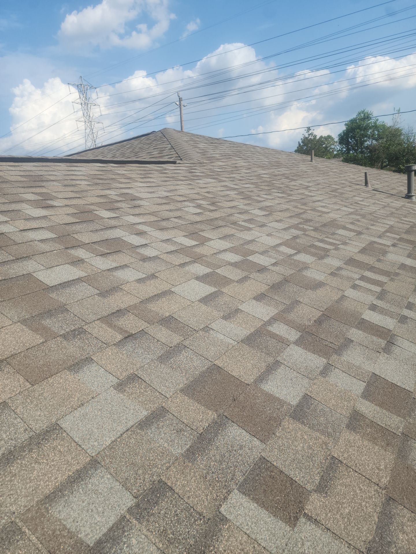 Residential Roofing Installation using Owen's Corning Duration (Lifetime) Shingles by Roof Repair Company
