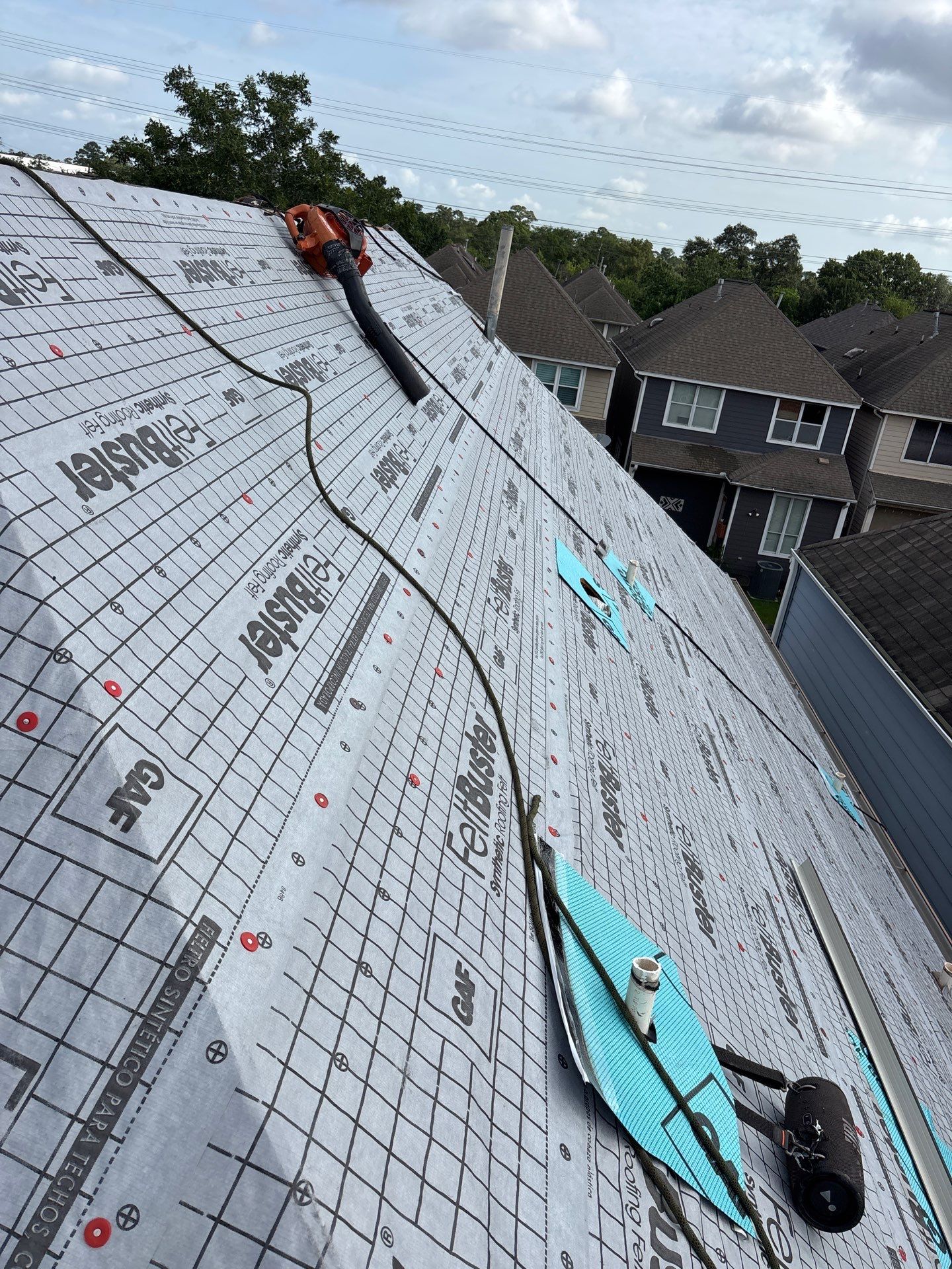 Roof Replacement Houston by Roof Repair Company