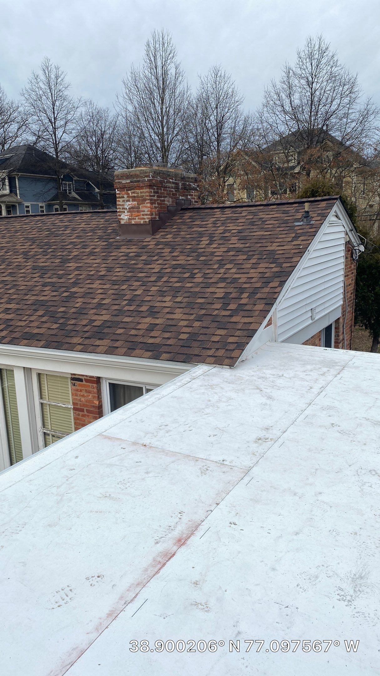 Arlington: CertainTeed Landmark Pro Designer Shingles in Max Def Burnt Sienna by RM Banning, Inc.