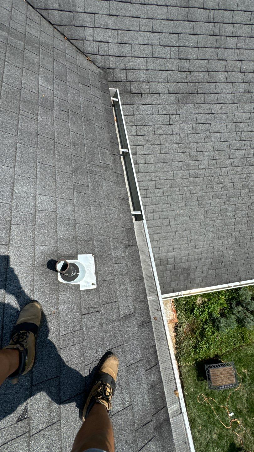 Falls Church: Roof Replacement with CertainTeed Landmark Pro in Max Def Pewterwood by RM Banning, Inc.