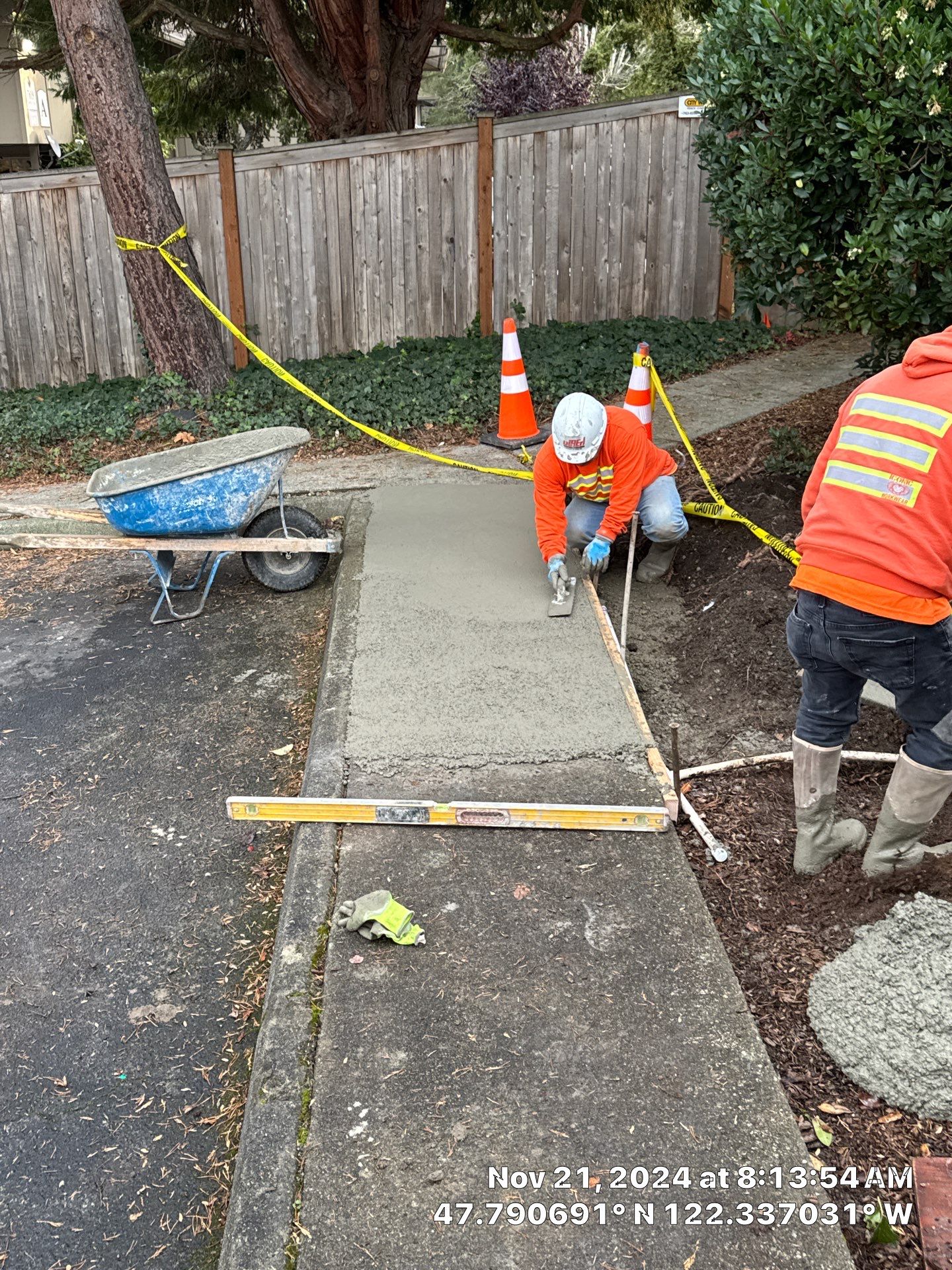 Concrete Sidewalk & Walkway |  by Jireh Asphalt & Concrete Inc 