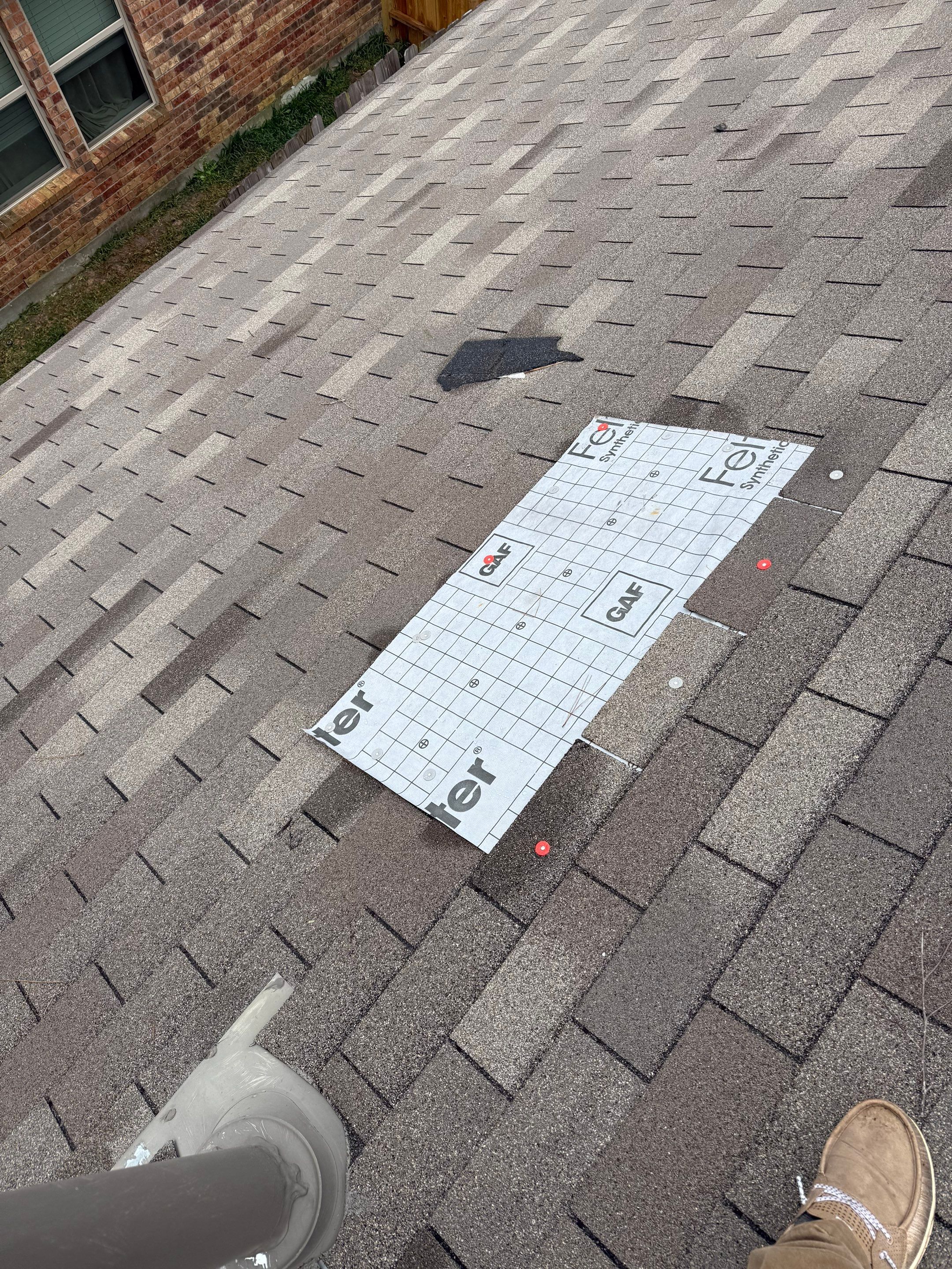 New Caney Roof Installation using Atlas Pinnacle Pristine by Modern BYLT Roofing & Construction