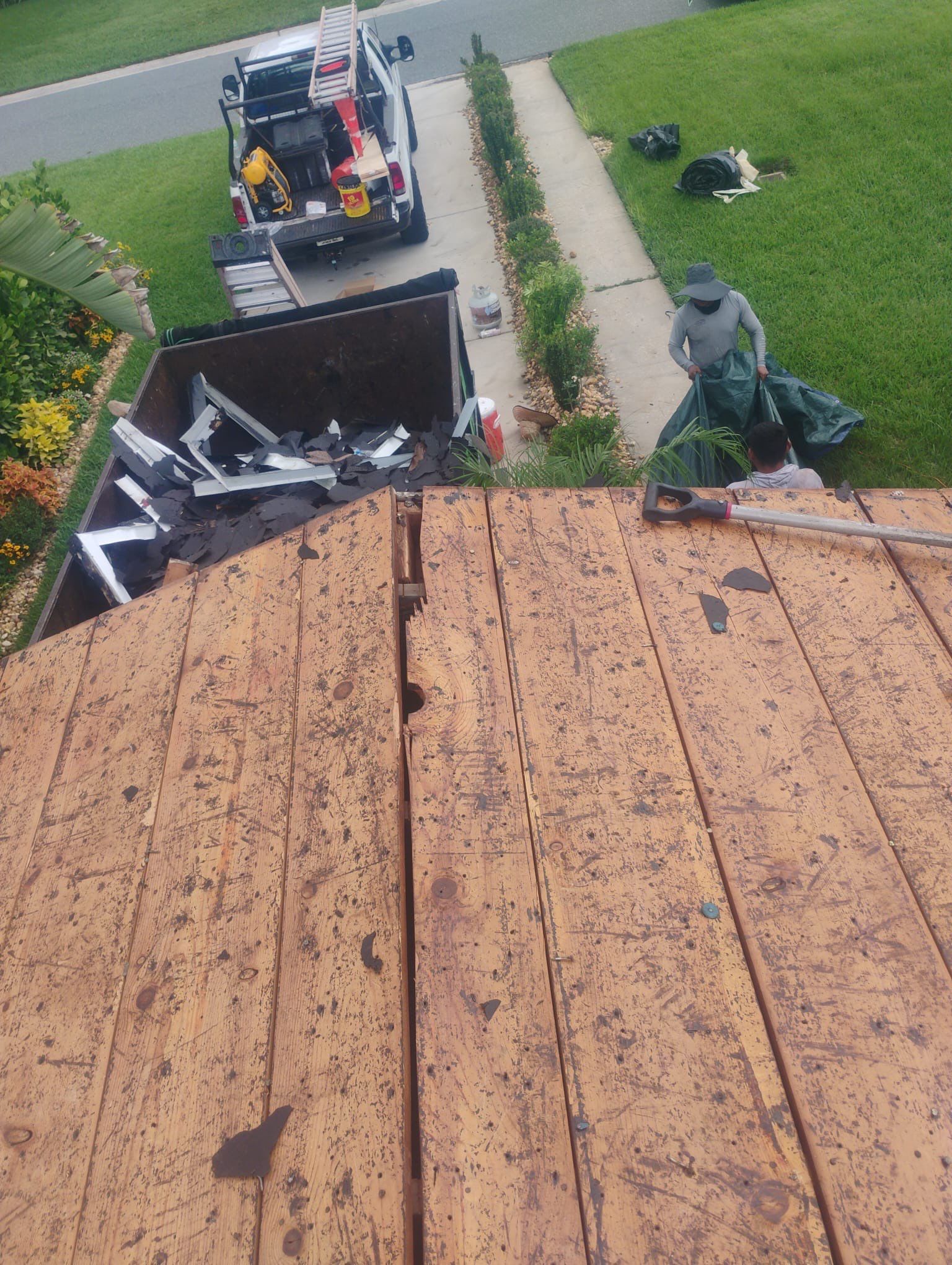 Project in St. Petersburg 33703 by Mitchell Roofing Company LLC 