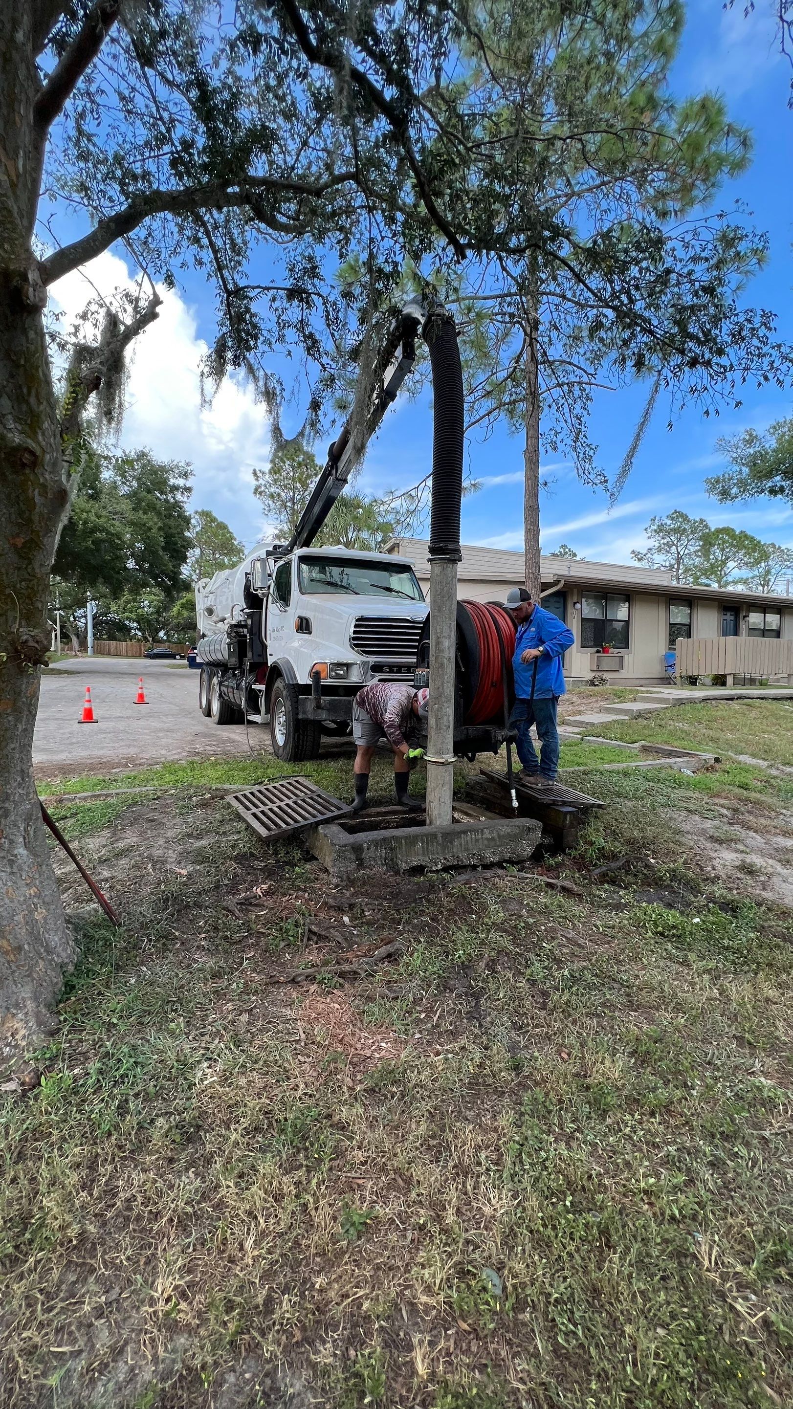 Apartment Complex Storm Water System Cleaning and Maintenance by APS Power & Water