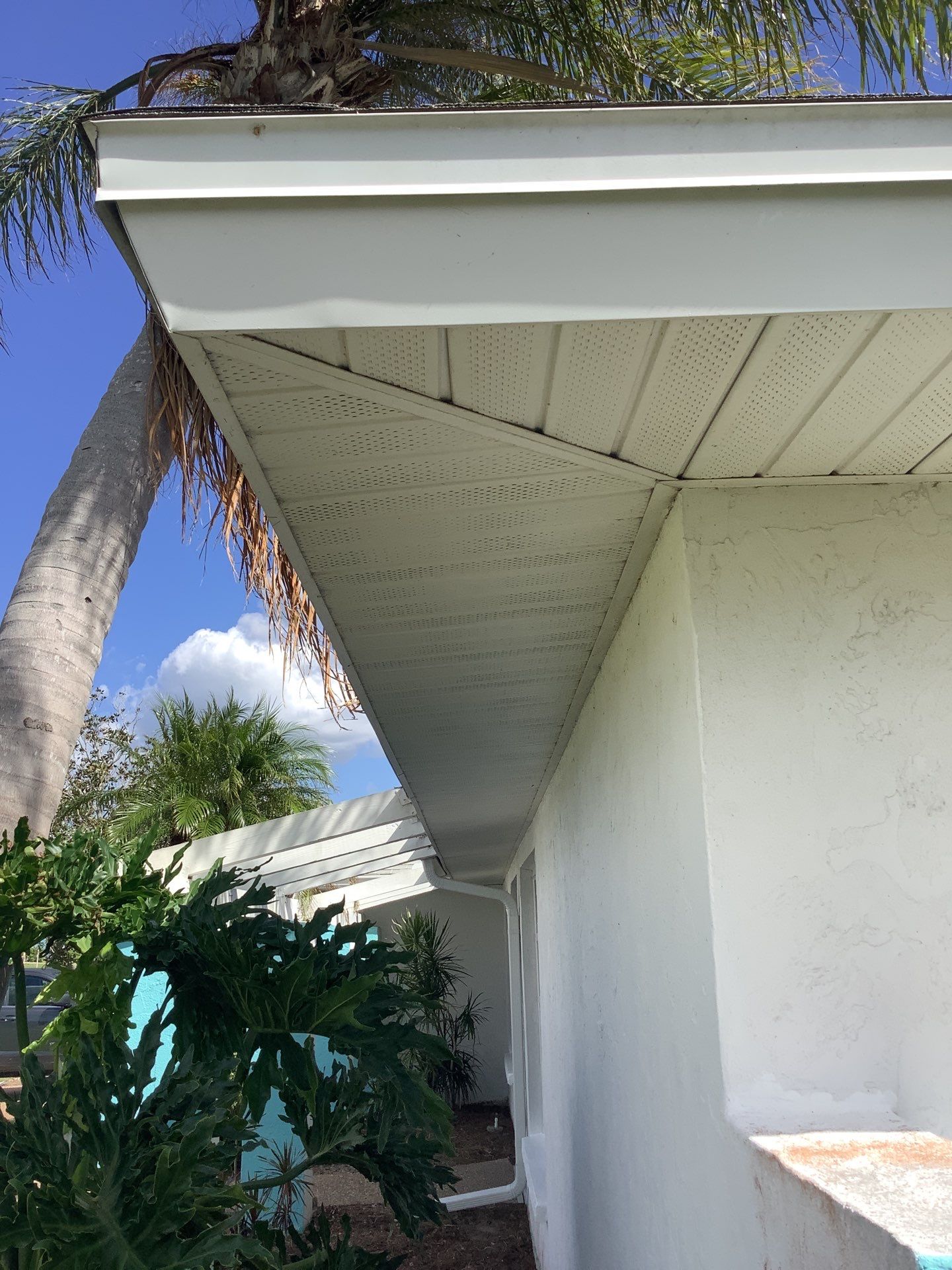 Soffit Installation in Sarasota FL by Gutter Professors