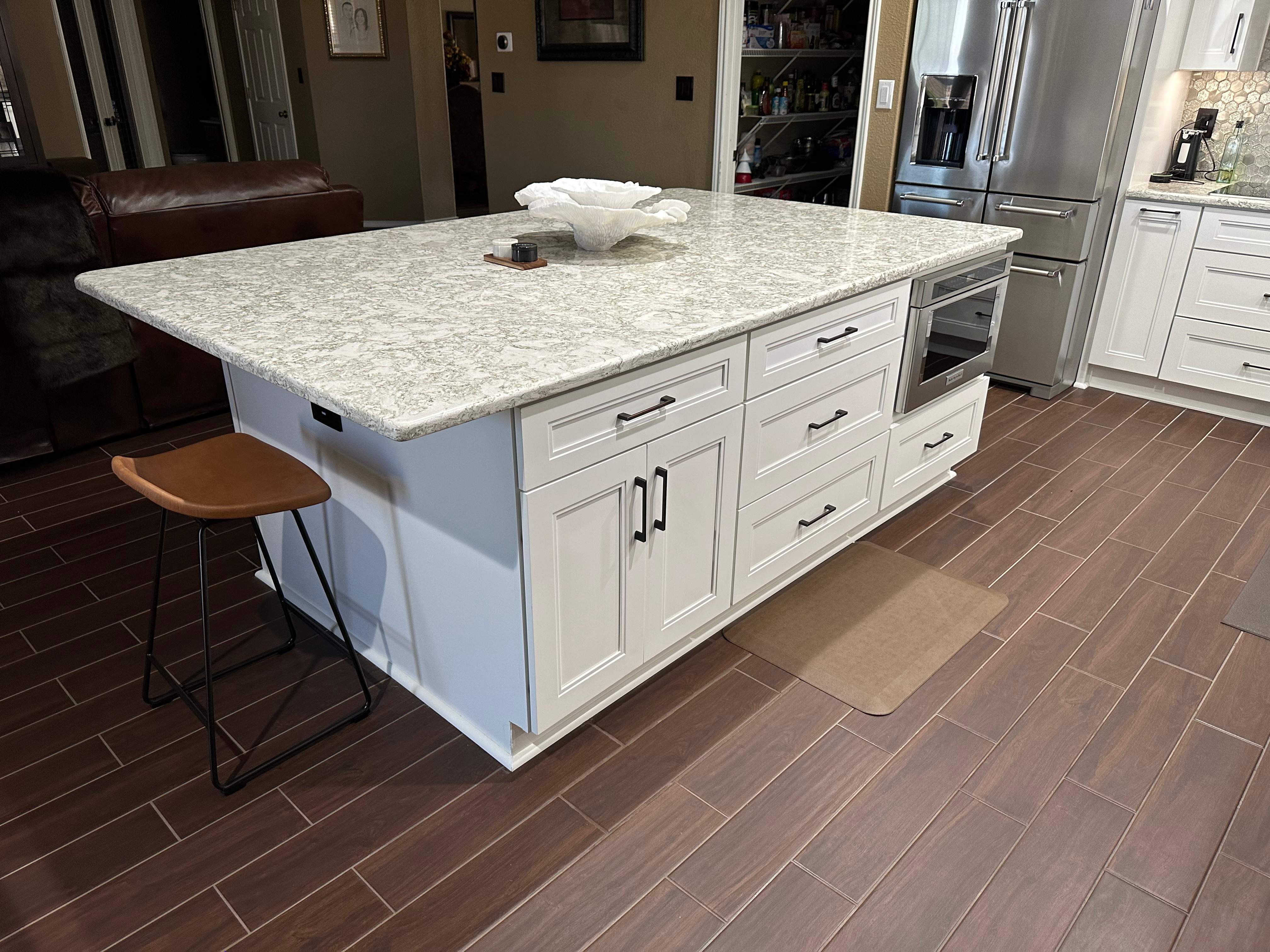 Cibolo, TX Kitchen Remodel with Island Upgrade by Legacy Bath and Kitchen 