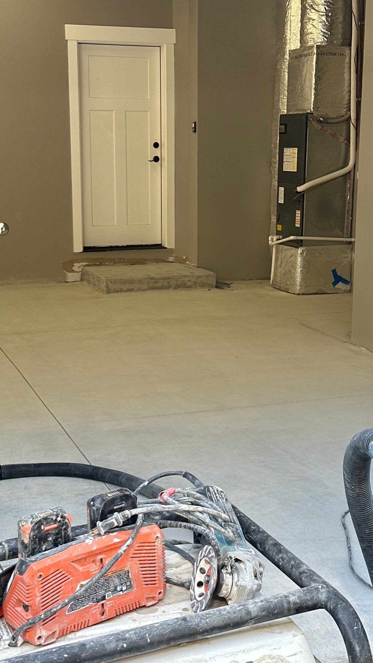 Garage Transformation using Shale Hybrid by Croc Coatings, LLC