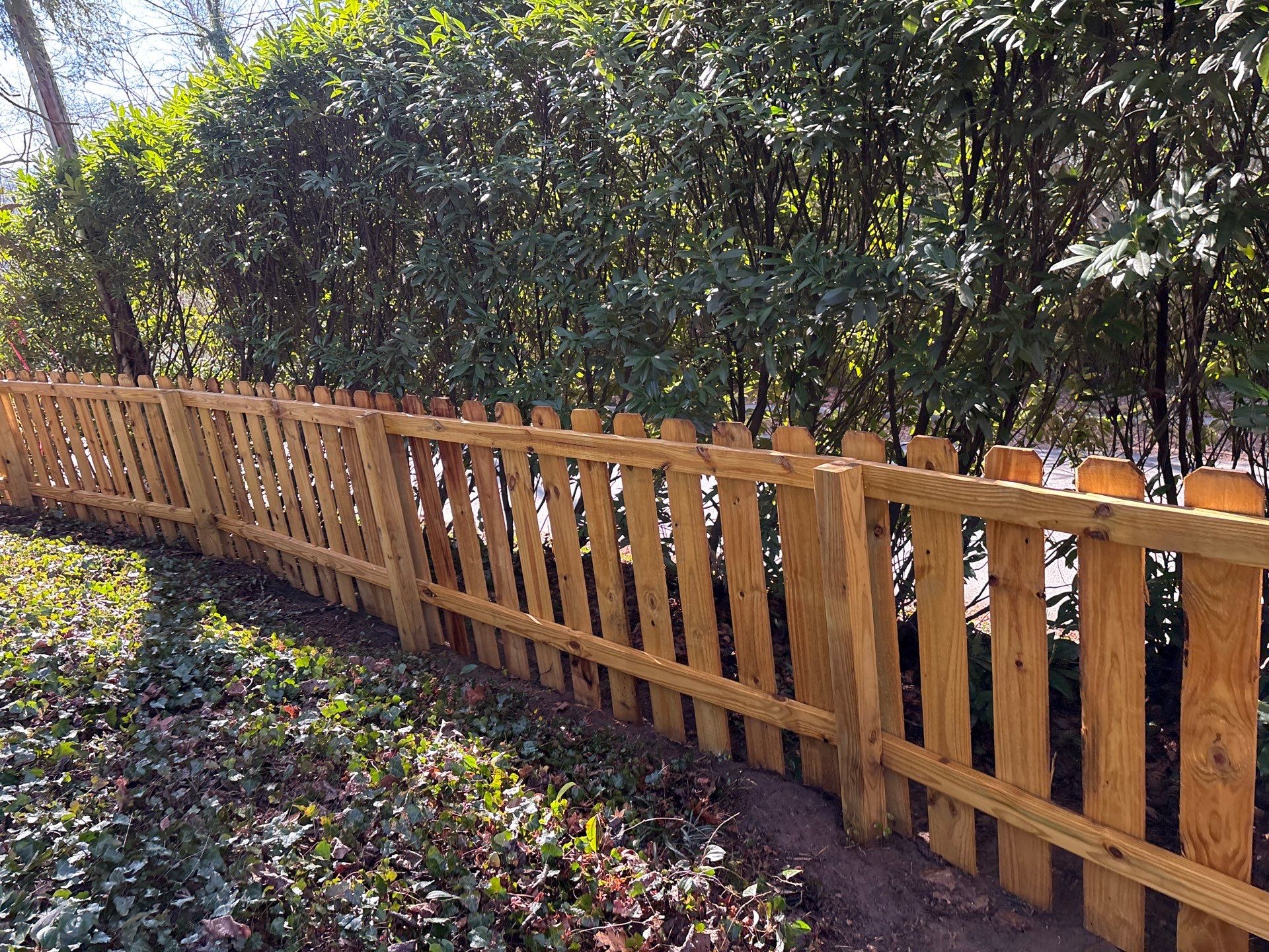 Wood Fence using Wood Sealant by DuraSeal