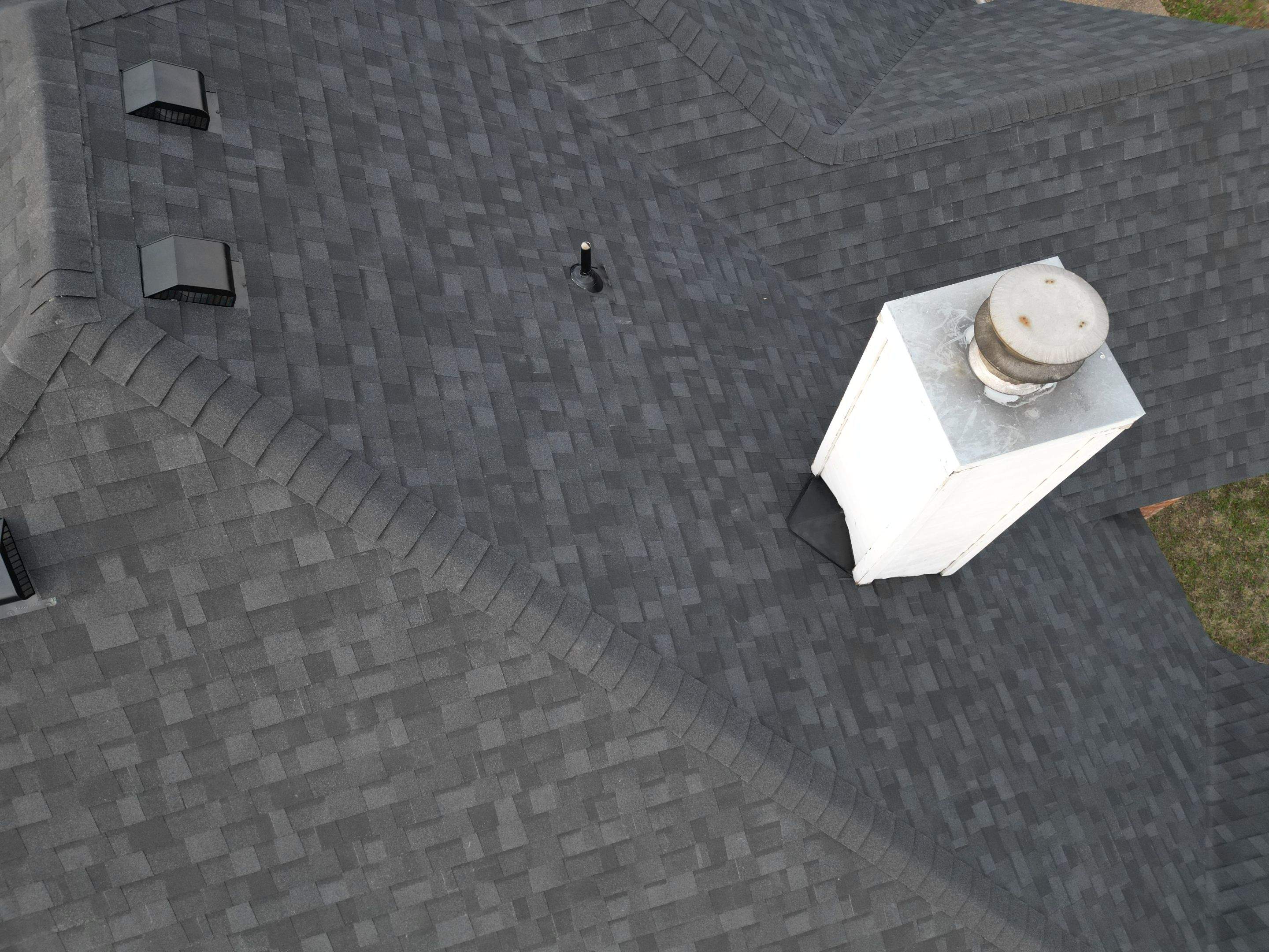 Onyx Black - Owens Corning TruDefinition Duration by RoofsOnly.com