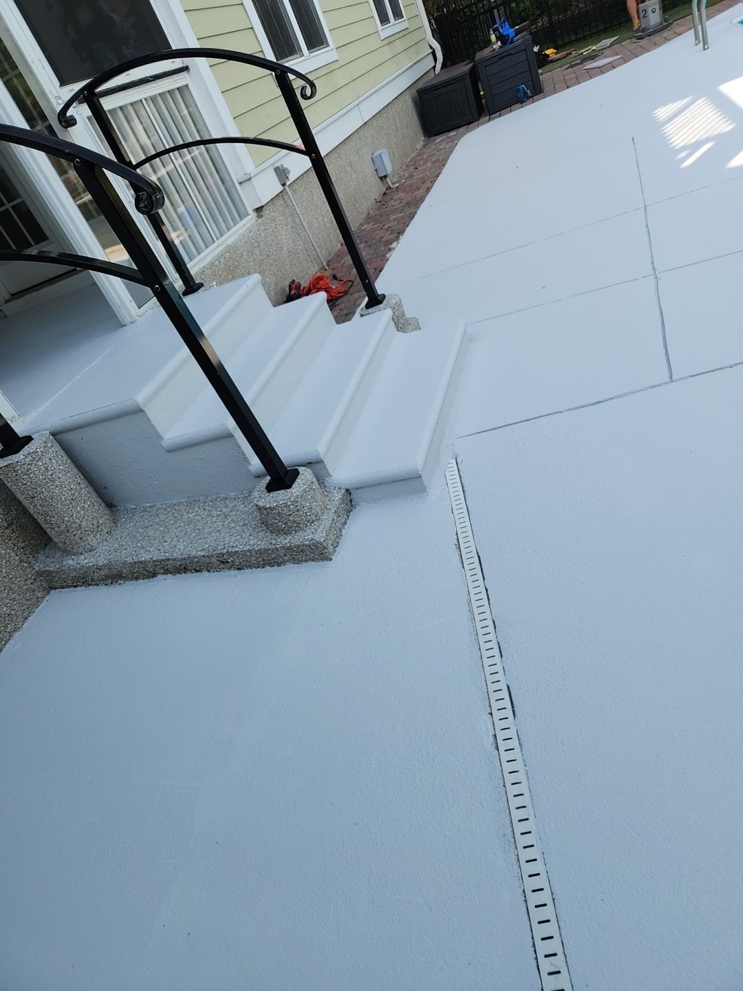 Pool Deck using AcryFin by DuraSeal